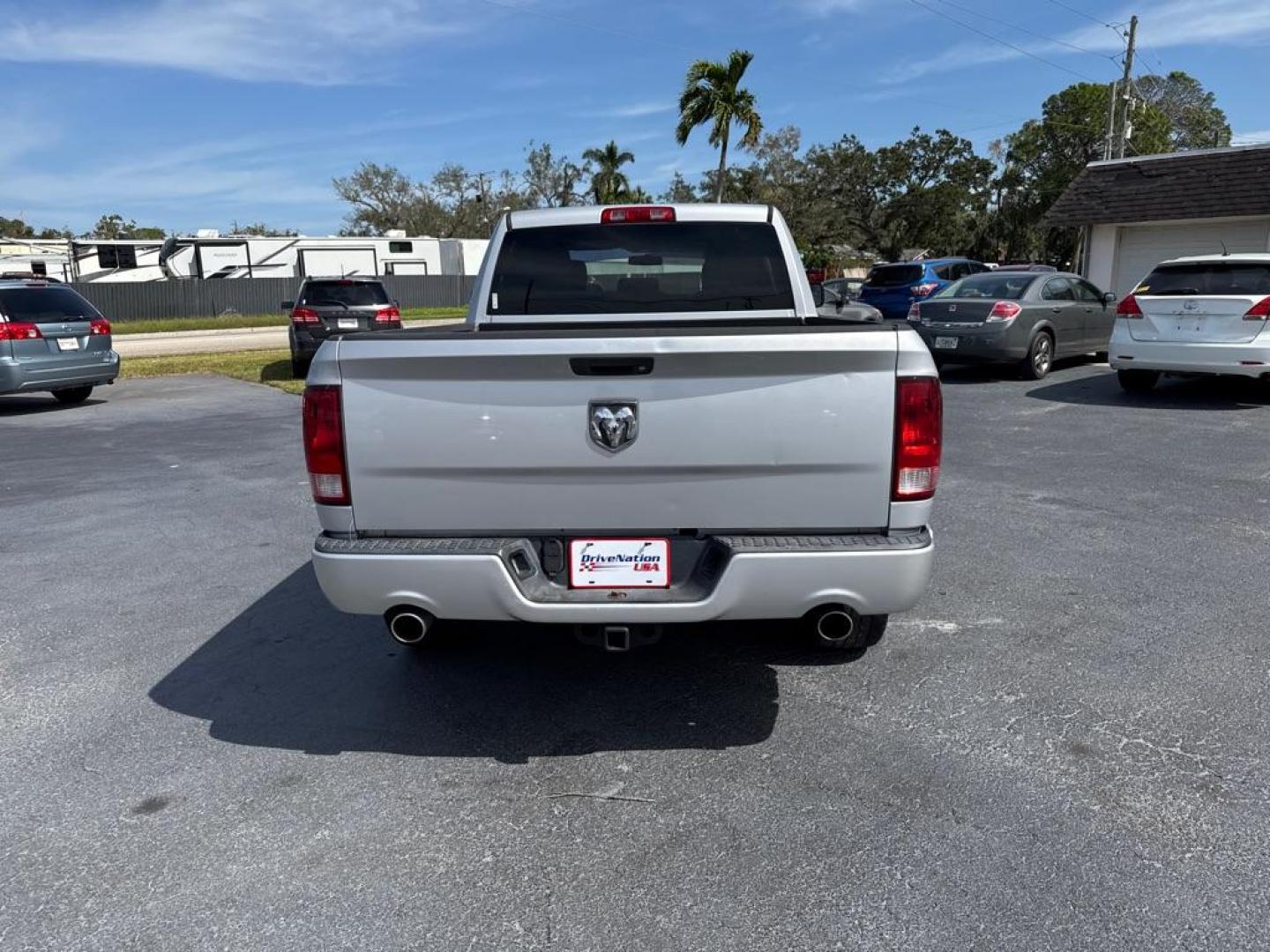 2012 SILVER DODGE RAM 1500 SLT (1C6RD6FT0CS) with an 5.7L engine, Automatic transmission - Photo#6