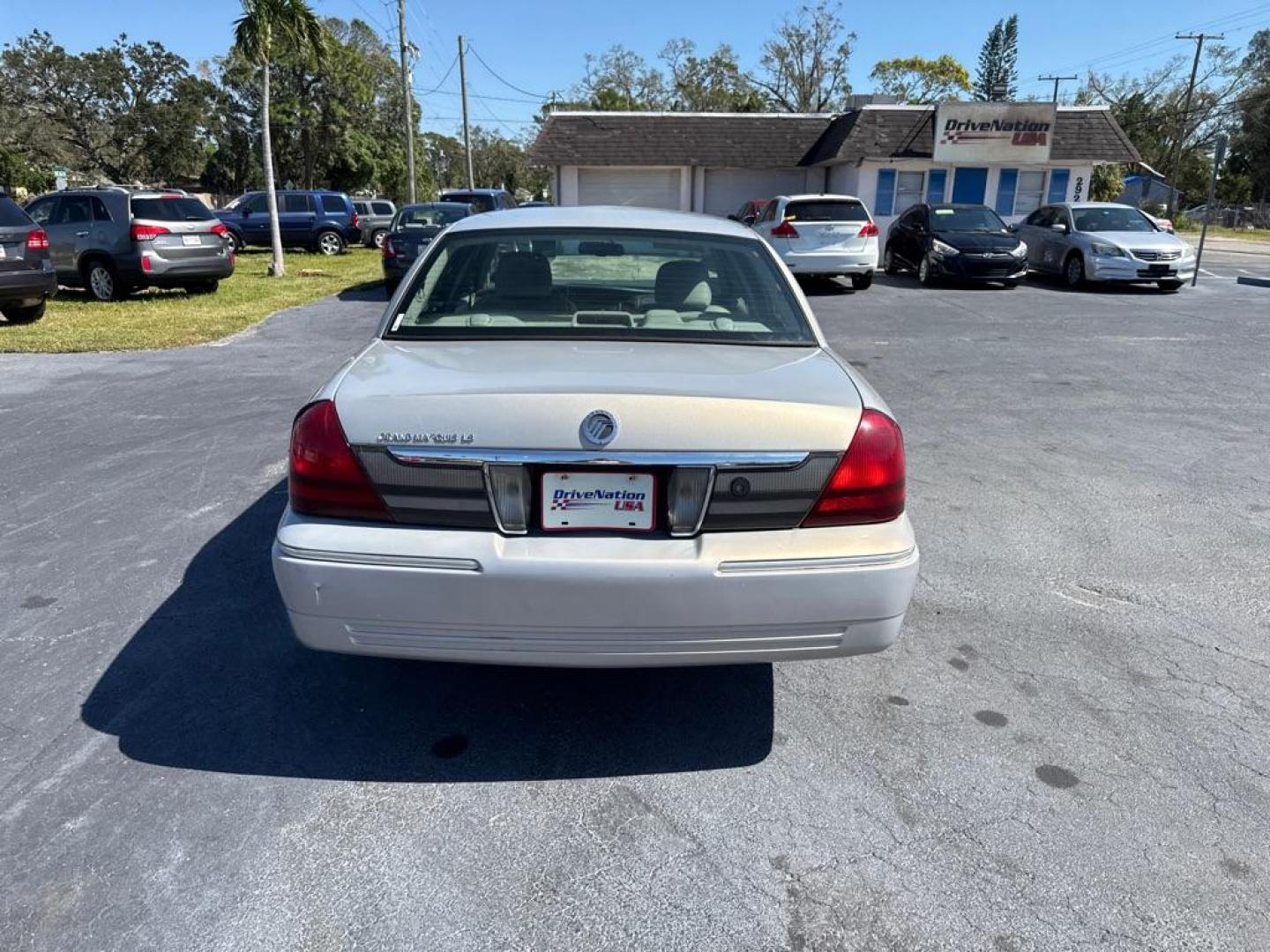 2010 TAN MERCURY GRAND MARQUIS LS (2MEBM7FV3AX) with an 4.6L engine, Automatic transmission, located at 2929 9th St. West, Bradenton, 34205, (941) 242-2810, 27.473591, -82.570679 - Thanks for inquring into DriveNation USA! All vehicles listed can be viewed at www.drivenationusa.com for vehicle history reports and additonal info. We cannot quote any terms such as down payments or monthly payments without an application. You can apply directly at www.drivenationusa.com or by con - Photo#6