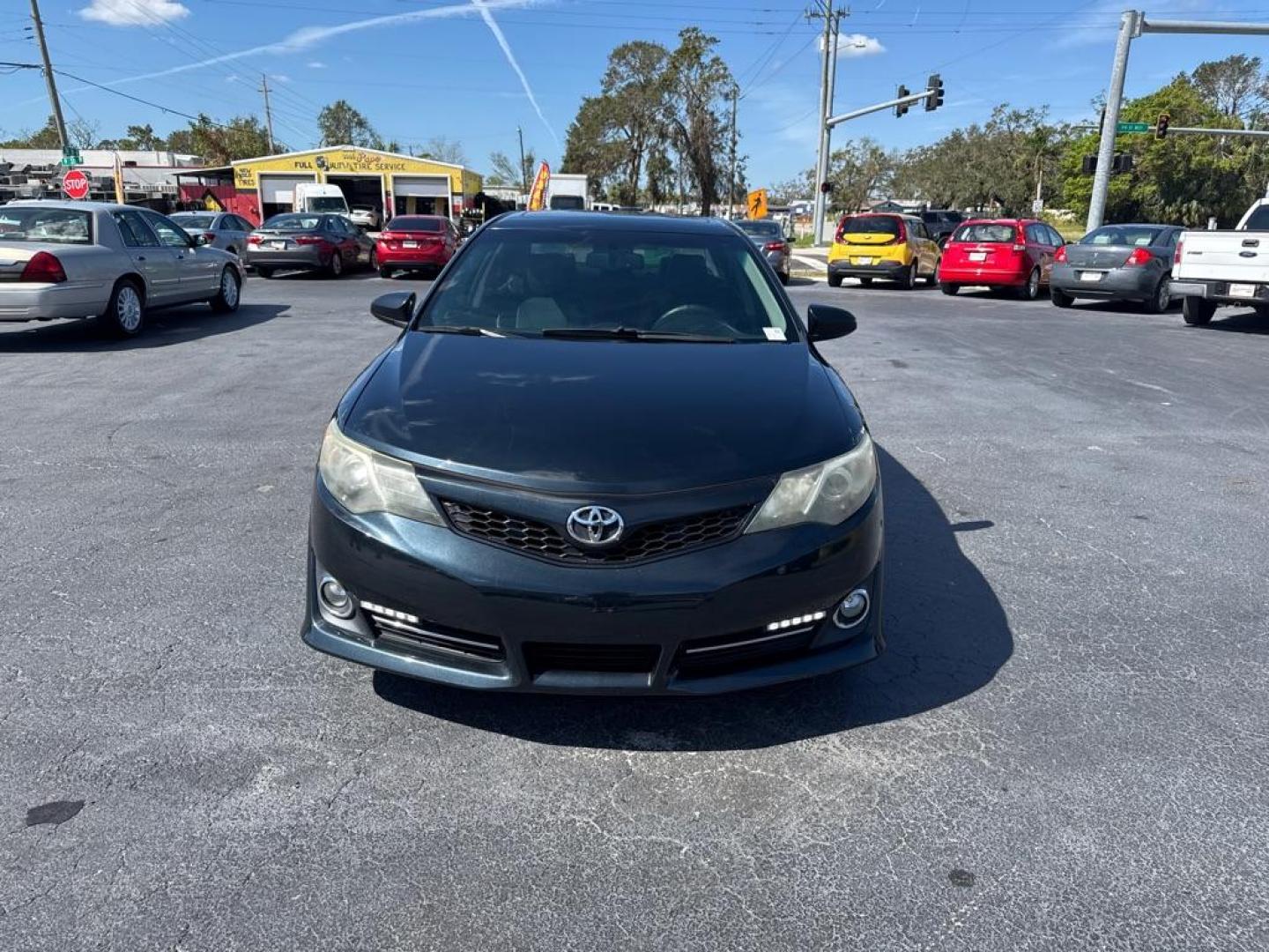 2014 GRAY TOYOTA CAMRY SE (4T1BK1FK9EU) with an 3.5L engine, Automatic transmission, located at 2929 9th St. West, Bradenton, 34205, (941) 242-2810, 27.473591, -82.570679 - Thanks for inquring into DriveNation USA! All vehicles listed can be viewed at www.drivenationusa.com for vehicle history reports and additonal info. We cannot quote any terms such as down payments or monthly payments without an application. You can apply directly at www.drivenationusa.com or by con - Photo#2