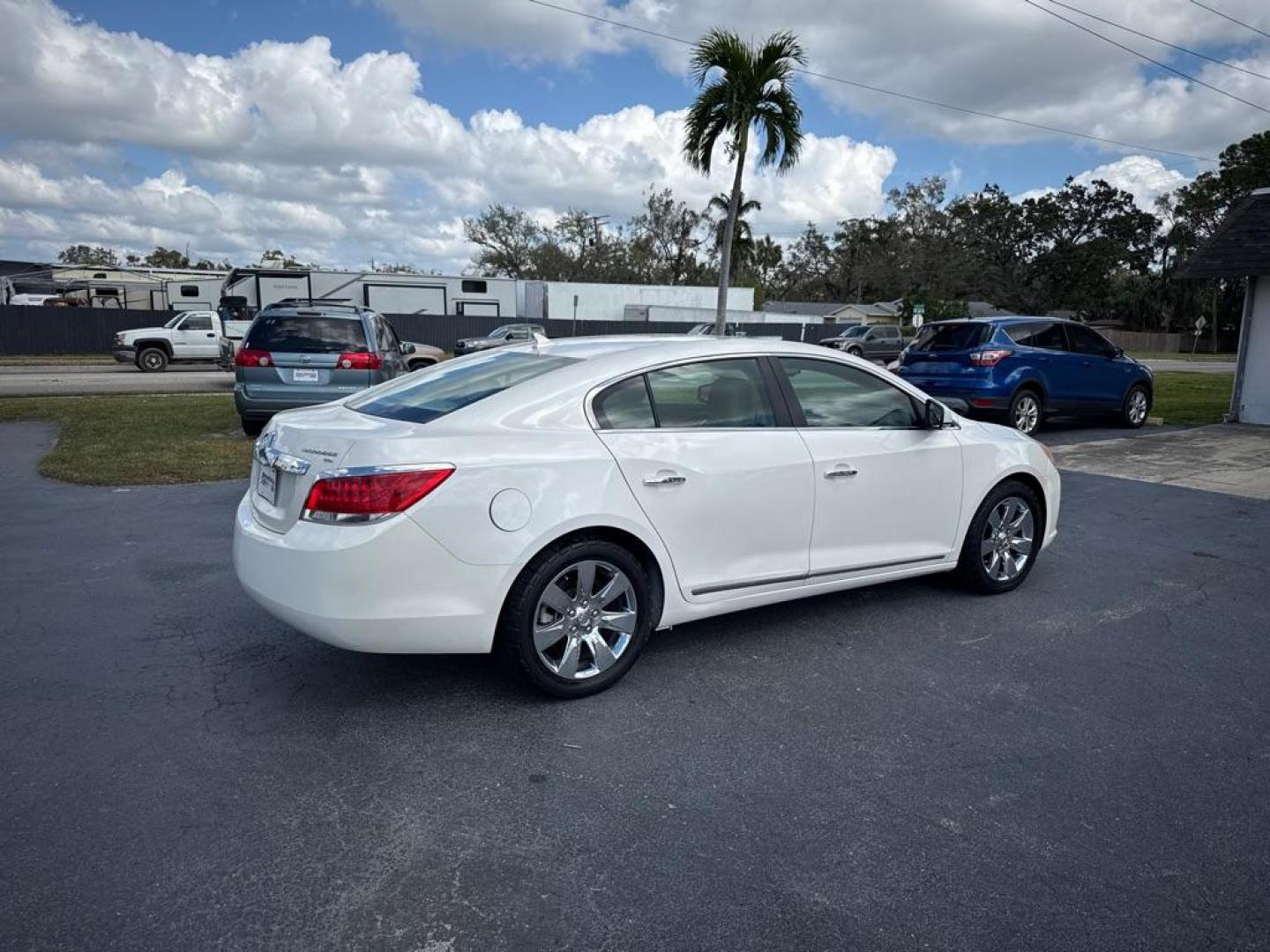 2011 WHITE BUICK LACROSSE CXL (1G4GC5ED2BF) with an 3.6L engine, Automatic transmission - Thanks for inquring into DriveNation USA! All vehicles listed can be viewed at www.drivenationusa.com for vehicle history reports and additonal info. We cannot quote any terms such as down payments or monthly payments without an application. You can apply directly at www.drivenationusa.com or by con - Photo#8