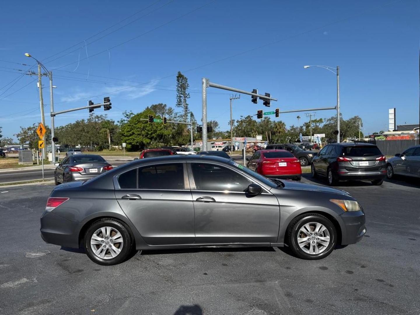 2011 GRAY HONDA ACCORD LXP (1HGCP2F4XBA) with an 2.4L engine, Automatic transmission, located at 2929 9th St. West, Bradenton, 34205, (941) 242-2810, 27.473591, -82.570679 - Thanks for inquring into DriveNation USA! All vehicles listed can be viewed at www.drivenationusa.com for vehicle history reports and additonal info. We cannot quote any terms such as down payments or monthly payments without an application. You can apply directly at www.drivenationusa.com or by con - Photo#8