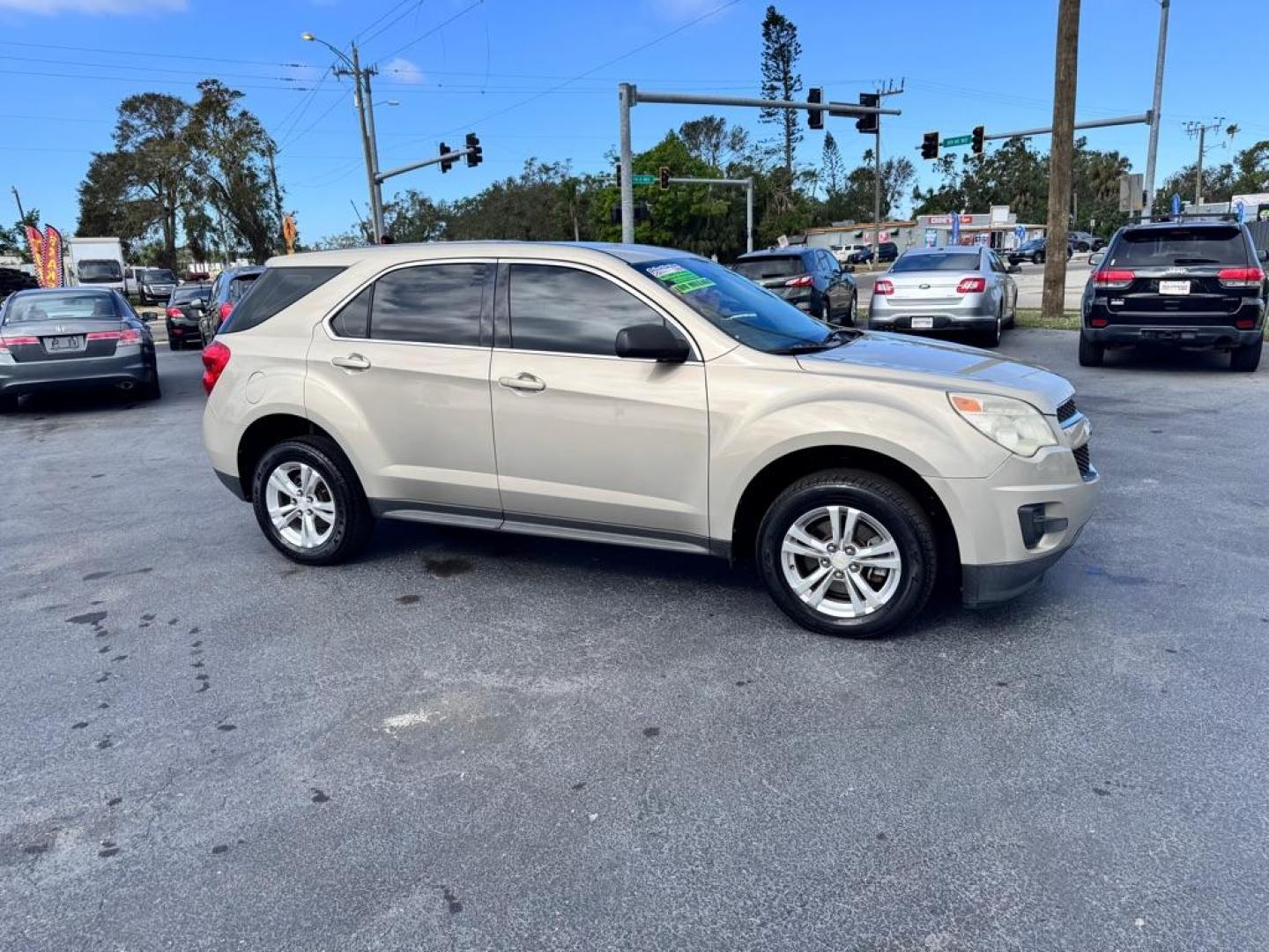 2012 TAN CHEVROLET EQUINOX LS (2GNALBEK2C1) with an 2.4L engine, Automatic transmission, located at 2929 9th St. West, Bradenton, 34205, (941) 242-2810, 27.473591, -82.570679 - Thanks for inquring into DriveNation USA! All vehicles listed can be viewed at www.drivenationusa.com for vehicle history reports and additonal info. We cannot quote any terms such as down payments or monthly payments without an application. You can apply directly at www.drivenationusa.com or by con - Photo#14