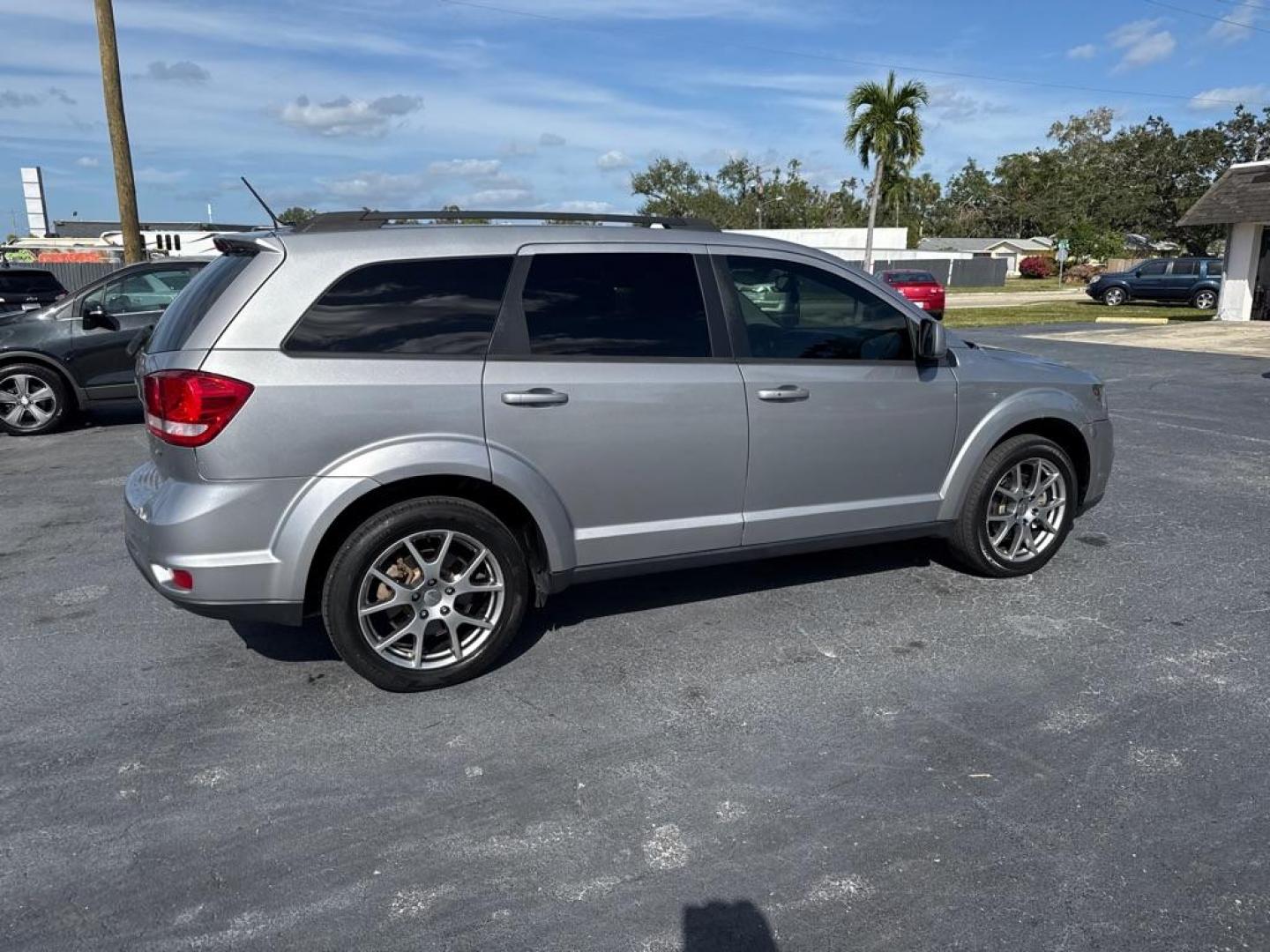 2017 SILVER DODGE JOURNEY GT (3C4PDDEG0HT) with an 3.6L engine, Automatic transmission, located at 2929 9th St. West, Bradenton, 34205, (941) 242-2810, 27.473591, -82.570679 - Thanks for inquring into DriveNation USA! All vehicles listed can be viewed at www.drivenationusa.com for vehicle history reports and additonal info. We cannot quote any terms such as down payments or monthly payments without an application. You can apply directly at www.drivenationusa.com or by con - Photo#6