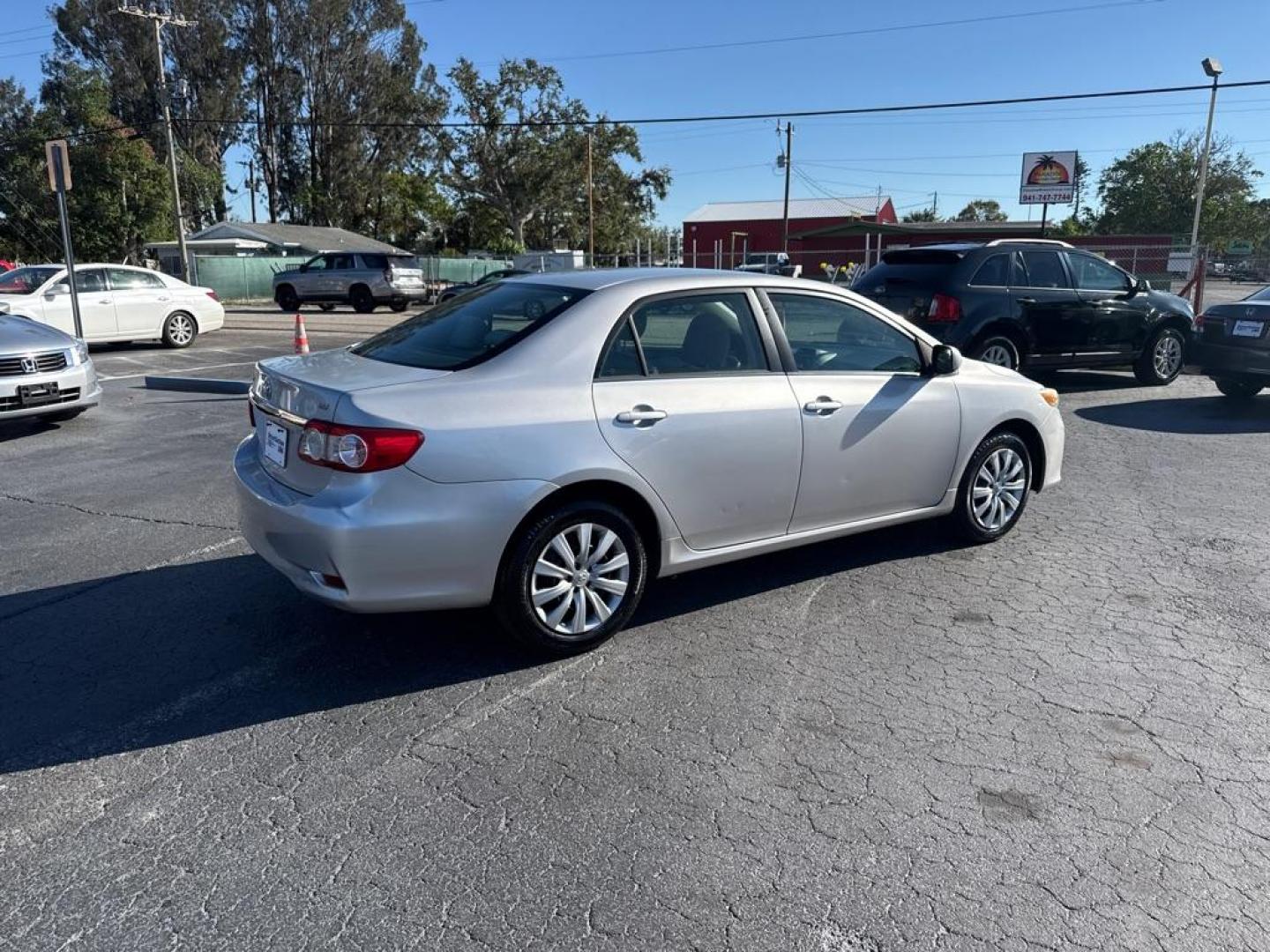 2013 SILVER TOYOTA COROLLA SE (2T1BU4EE3DC) with an 1.8L engine, Automatic transmission, located at 2929 9th St. West, Bradenton, 34205, (941) 242-2810, 27.473591, -82.570679 - Thanks for inquring into DriveNation USA! All vehicles listed can be viewed at www.drivenationusa.com for vehicle history reports and additonal info. We cannot quote any terms such as down payments or monthly payments without an application. You can apply directly at www.drivenationusa.com or by con - Photo#6