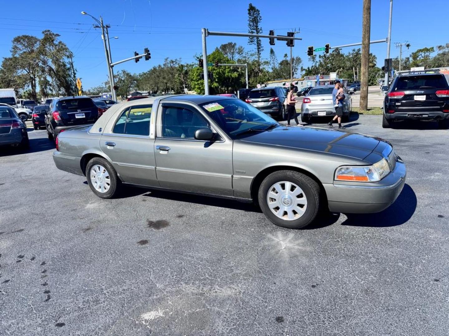 2004 GRAY MERCURY GRAND MARQUIS LS (2MEFM75W94X) with an 4.6L engine, Automatic transmission, located at 2929 9th St. West, Bradenton, 34205, (941) 242-2810, 27.473591, -82.570679 - Thanks for inquring into DriveNation USA! All vehicles listed can be viewed at www.drivenationusa.com for vehicle history reports and additonal info. We cannot quote any terms such as down payments or monthly payments without an application. You can apply directly at www.drivenationusa.com or by con - Photo#0