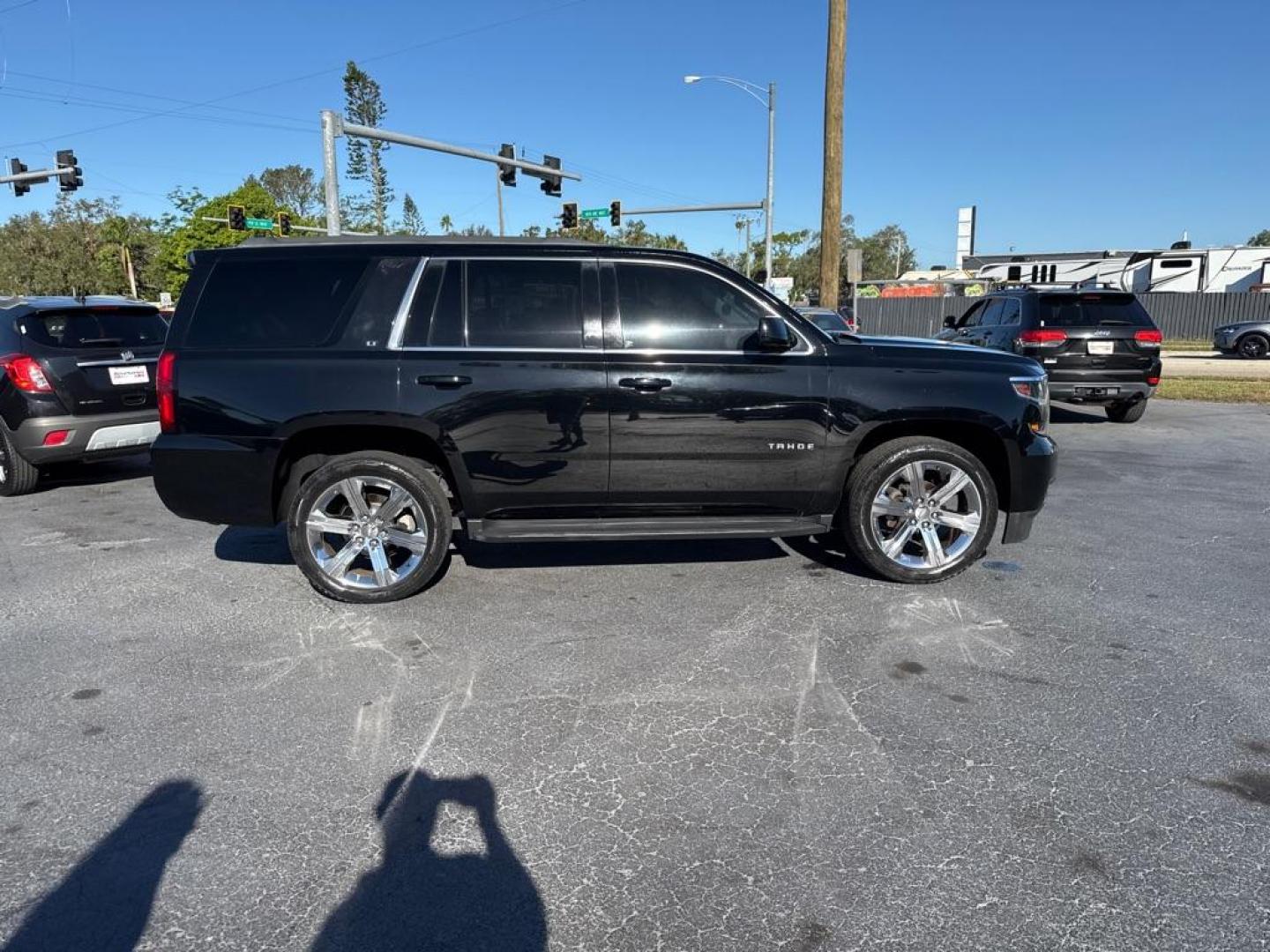 2016 BLACK CHEVROLET TAHOE 1500 LTZ (1GNSCBKC7GR) with an 5.3L engine, Automatic transmission, located at 2929 9th St. West, Bradenton, 34205, (941) 242-2810, 27.473591, -82.570679 - Thanks for inquring into DriveNation USA! All vehicles listed can be viewed at www.drivenationusa.com for vehicle history reports and additonal info. We cannot quote any terms such as down payments or monthly payments without an application. You can apply directly at www.drivenationusa.com or by con - Photo#8