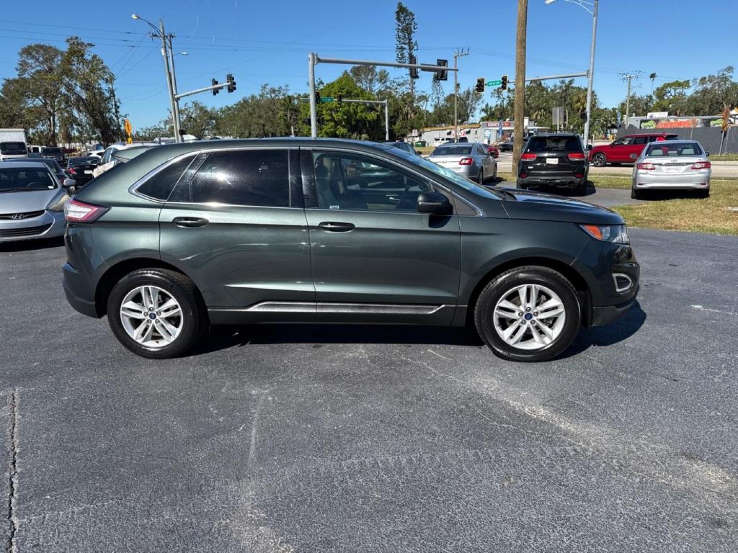 2015 GRAY FORD EDGE SEL (2FMTK3J83FB) with an 3.5L engine, Automatic transmission, located at 2929 9th St. West, Bradenton, 34205, (941) 242-2810, 27.473591, -82.570679 - Thanks for inquring into DriveNation USA! All vehicles listed can be viewed at www.drivenationusa.com for vehicle history reports and additonal info. We cannot quote any terms such as down payments or monthly payments without an application. You can apply directly at www.drivenationusa.com or by con - Photo#8