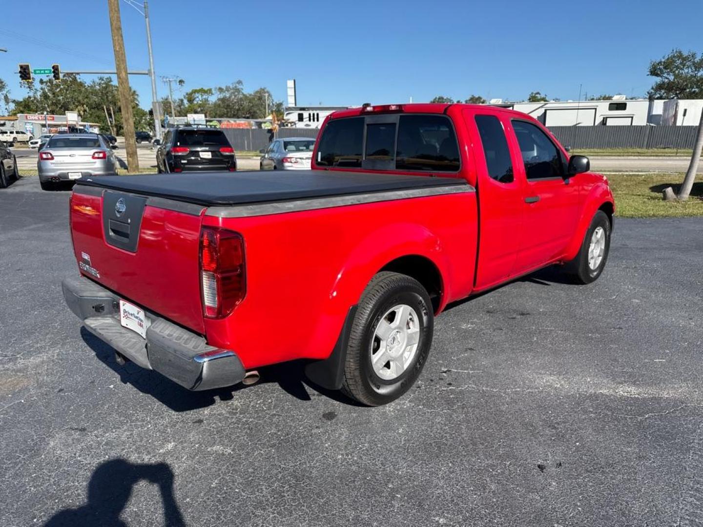 2008 RED NISSAN FRONTIER KING CAB LE (1N6AD06U98C) with an 4.0L engine, Automatic transmission, located at 2929 9th St. West, Bradenton, 34205, (941) 242-2810, 27.473591, -82.570679 - Thanks for inquring into DriveNation USA! All vehicles listed can be viewed at www.drivenationusa.com for vehicle history reports and additonal info. We cannot quote any terms such as down payments or monthly payments without an application. You can apply directly at www.drivenationusa.com or by con - Photo#7