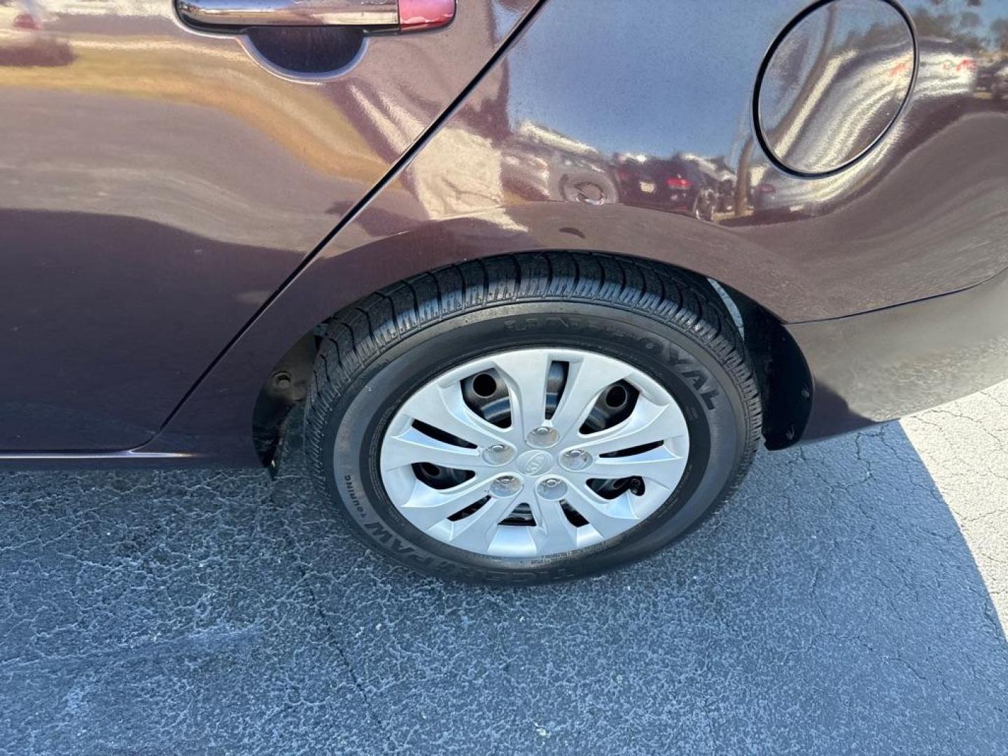 2010 PURPLE KIA FORTE EX (KNAFU4A28A5) with an 2.0L engine, Automatic transmission, located at 2929 9th St. West, Bradenton, 34205, (941) 242-2810, 27.473591, -82.570679 - Thanks for inquring into DriveNation USA! All vehicles listed can be viewed at www.drivenationusa.com for vehicle history reports and additonal info. We cannot quote any terms such as down payments or monthly payments without an application. You can apply directly at www.drivenationusa.com or by con - Photo#9