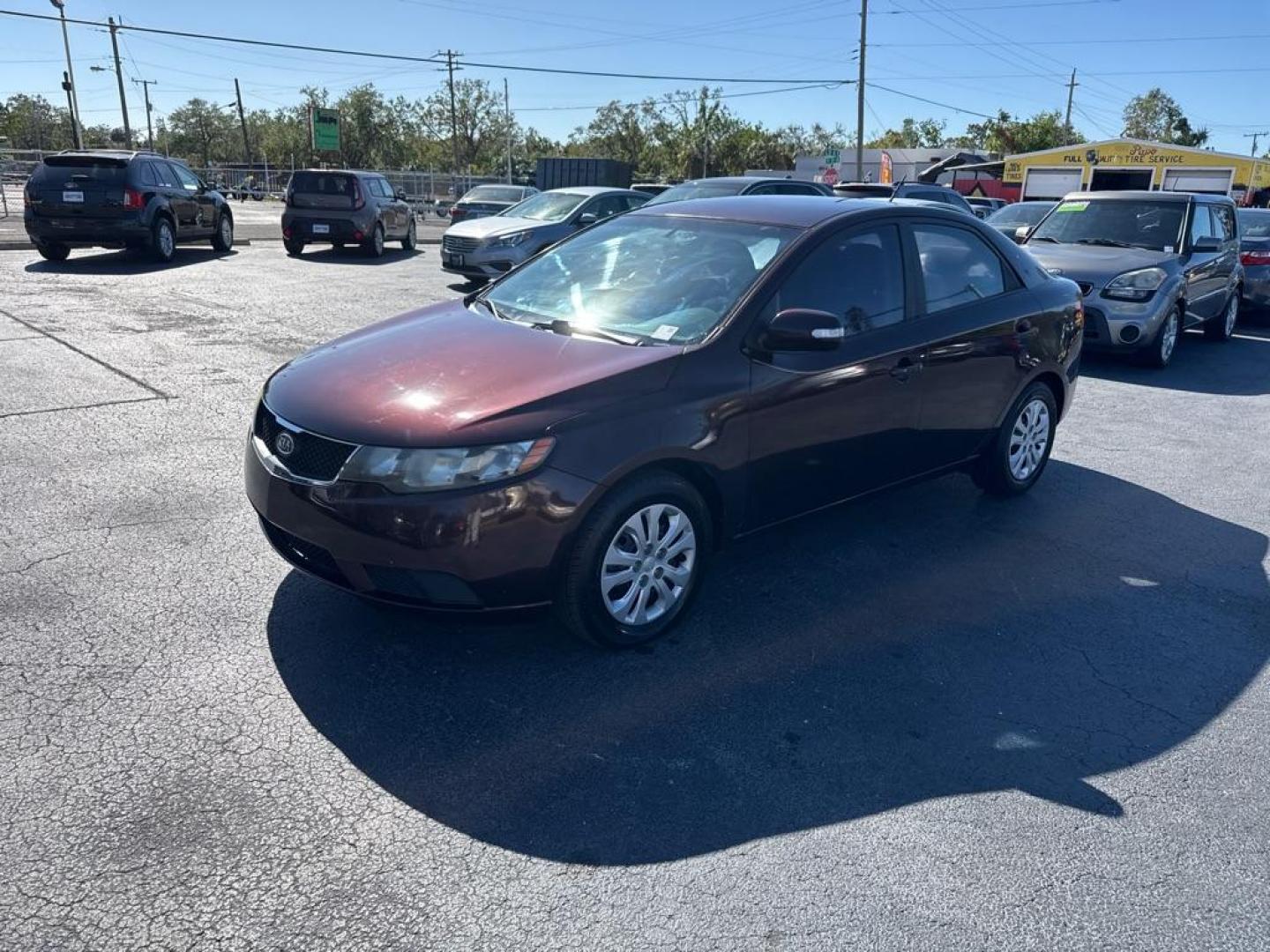 2010 PURPLE KIA FORTE EX (KNAFU4A28A5) with an 2.0L engine, Automatic transmission, located at 2929 9th St. West, Bradenton, 34205, (941) 242-2810, 27.473591, -82.570679 - Thanks for inquring into DriveNation USA! All vehicles listed can be viewed at www.drivenationusa.com for vehicle history reports and additonal info. We cannot quote any terms such as down payments or monthly payments without an application. You can apply directly at www.drivenationusa.com or by con - Photo#3