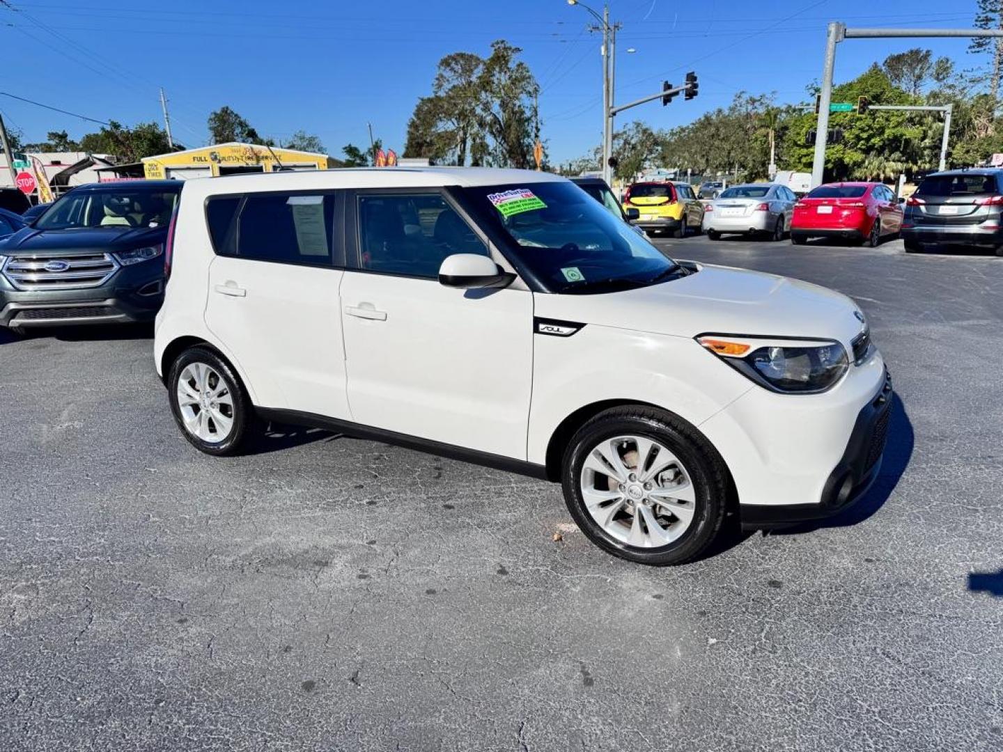 2015 WHITE KIA SOUL + (KNDJP3A56F7) with an 2.0L engine, Automatic transmission, located at 2929 9th St. West, Bradenton, 34205, (941) 242-2810, 27.473591, -82.570679 - Thanks for inquring into DriveNation USA! All vehicles listed can be viewed at www.drivenationusa.com for vehicle history reports and additonal info. We cannot quote any terms such as down payments or monthly payments without an application. You can apply directly at www.drivenationusa.com or by con - Photo#0