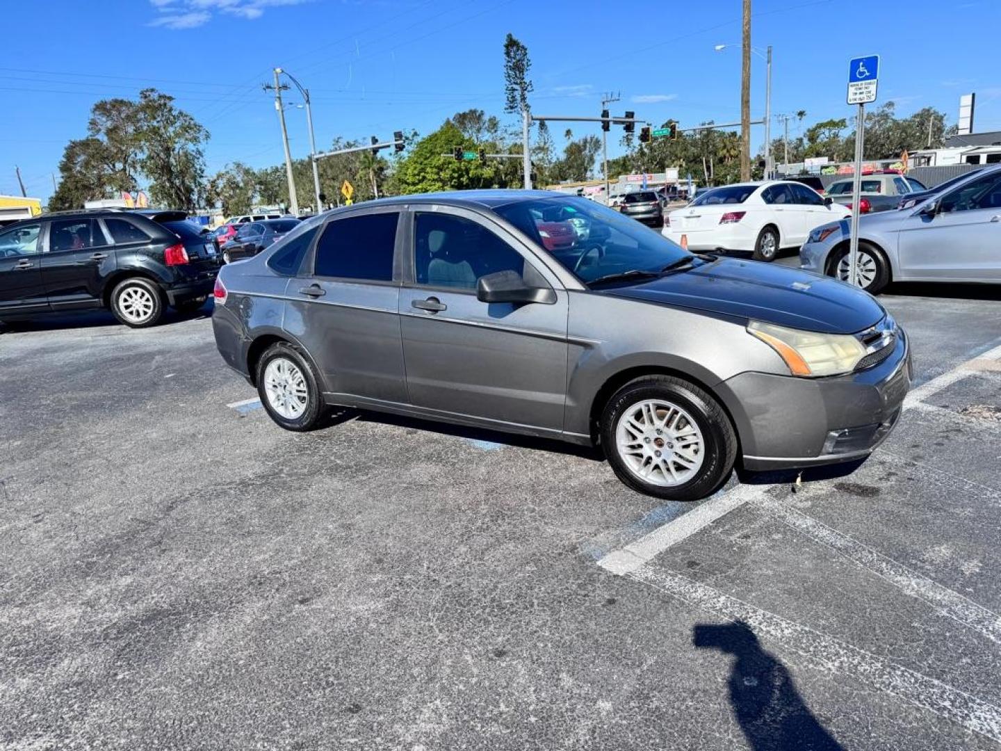 2010 GRAY FORD FOCUS SE (1FAHP3FN3AW) with an 2.0L engine, Automatic transmission, located at 2929 9th St. West, Bradenton, 34205, (941) 242-2810, 27.473591, -82.570679 - Thanks for inquring into DriveNation USA! All vehicles listed can be viewed at www.drivenationusa.com for vehicle history reports and additonal info. We cannot quote any terms such as down payments or monthly payments without an application. You can apply directly at www.drivenationusa.com or by con - Photo#1