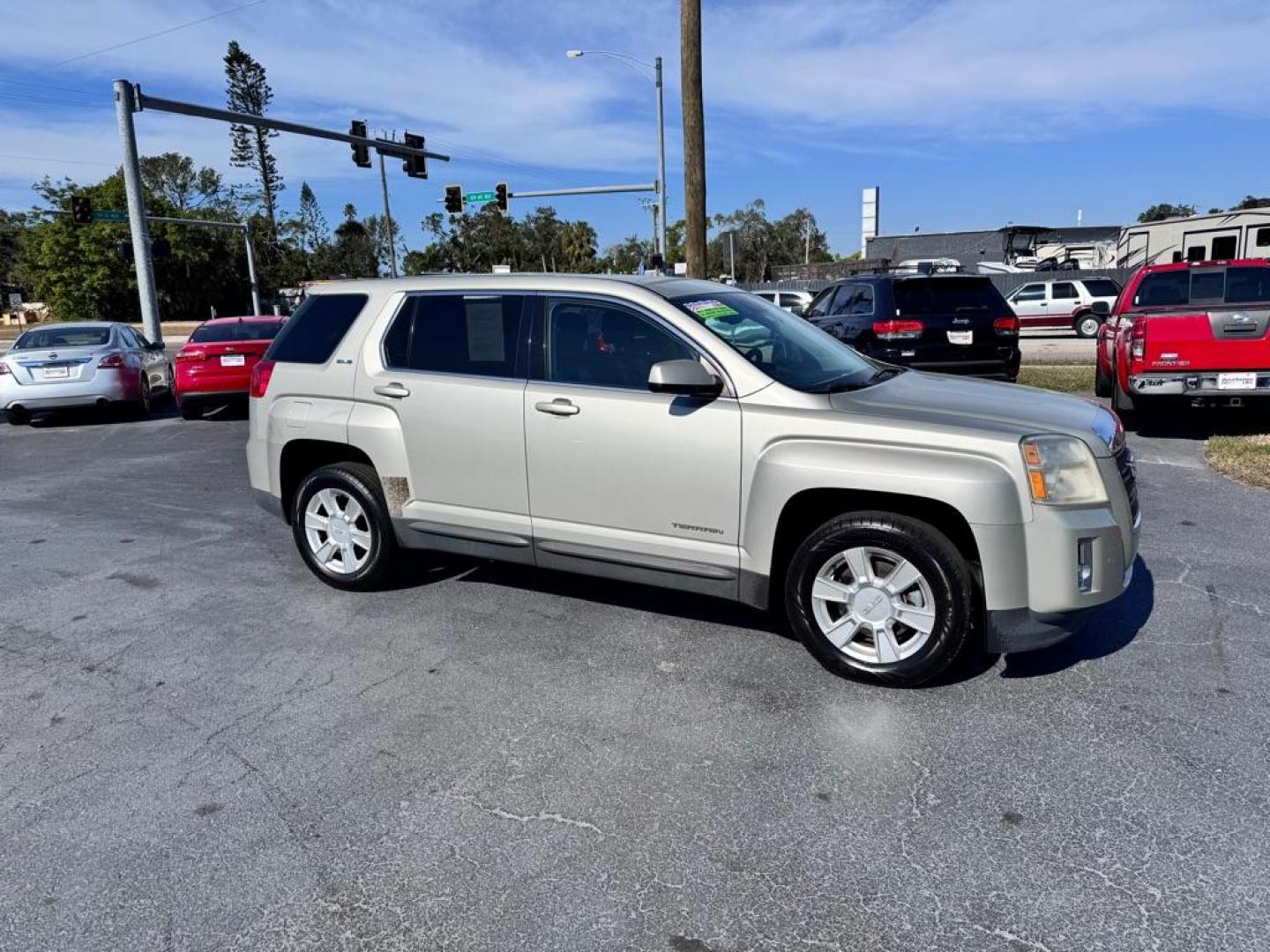 2013 TAN GMC TERRAIN SLE (2GKALMEKXD6) with an 2.4L engine, Automatic transmission, located at 2929 9th St. West, Bradenton, 34205, (941) 242-2810, 27.473591, -82.570679 - Thanks for inquring into DriveNation USA! All vehicles listed can be viewed at www.drivenationusa.com for vehicle history reports and additonal info. We cannot quote any terms such as down payments or monthly payments without an application. You can apply directly at www.drivenationusa.com or by con - Photo#2