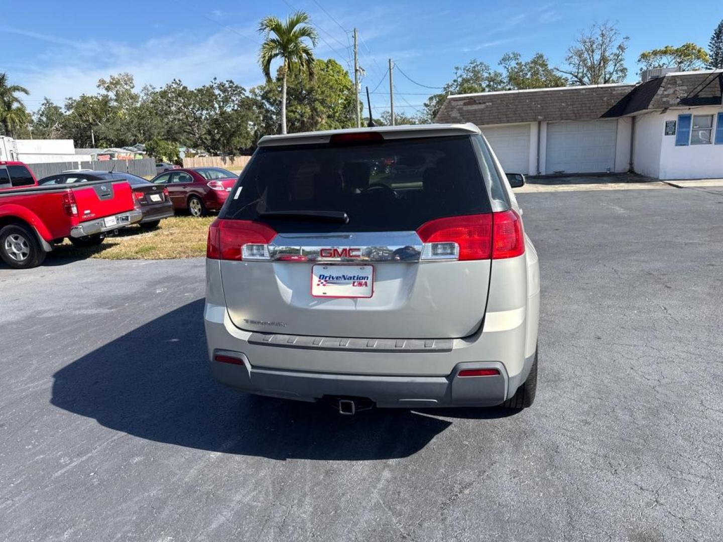 2013 TAN GMC TERRAIN SLE (2GKALMEKXD6) with an 2.4L engine, Automatic transmission, located at 2929 9th St. West, Bradenton, 34205, (941) 242-2810, 27.473591, -82.570679 - Thanks for inquring into DriveNation USA! All vehicles listed can be viewed at www.drivenationusa.com for vehicle history reports and additonal info. We cannot quote any terms such as down payments or monthly payments without an application. You can apply directly at www.drivenationusa.com or by con - Photo#7