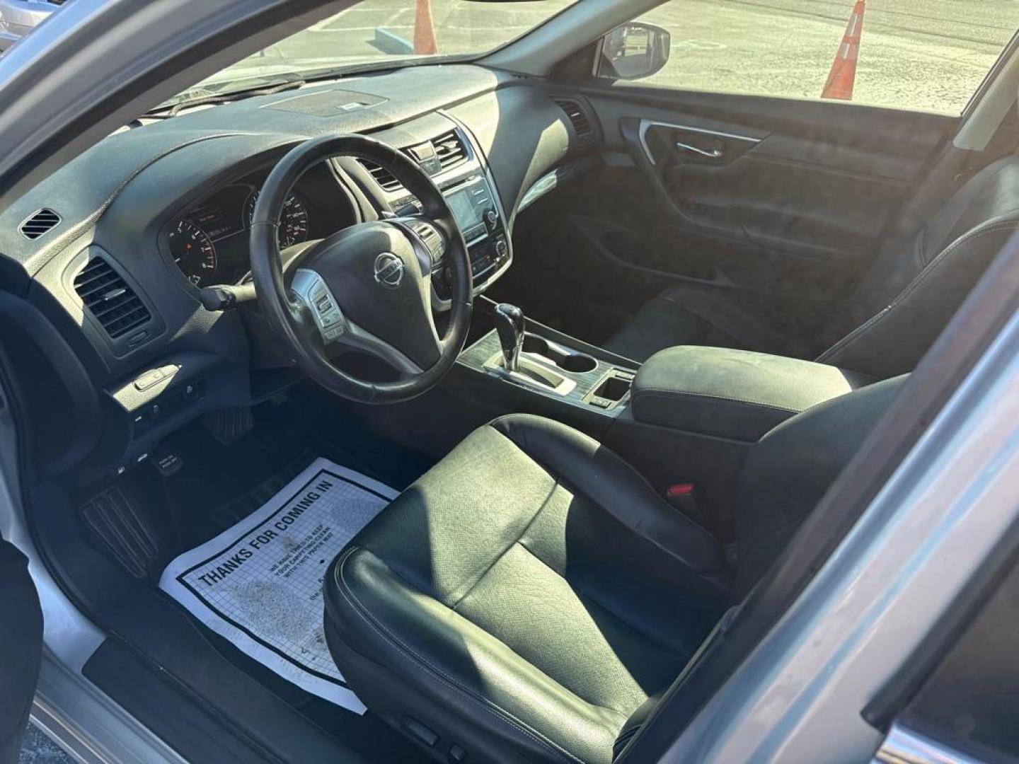 2018 SILVER NISSAN ALTIMA 2.5 (1N4AL3AP7JC) with an 2.5L engine, Continuously Variable transmission, located at 2929 9th St. West, Bradenton, 34205, (941) 242-2810, 27.473591, -82.570679 - Photo#9