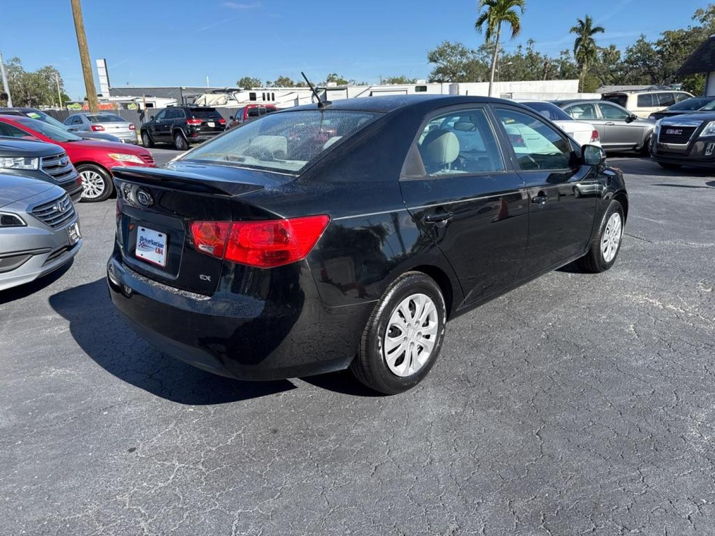 2012 BLACK KIA FORTE EX (KNAFU4A22C5) with an 2.0L engine, Automatic transmission, located at 2929 9th St. West, Bradenton, 34205, (941) 242-2810, 27.473591, -82.570679 - Thanks for inquring into DriveNation USA! All vehicles listed can be viewed at www.drivenationusa.com for vehicle history reports and additonal info. We cannot quote any terms such as down payments or monthly payments without an application. You can apply directly at www.drivenationusa.com or by con - Photo#6