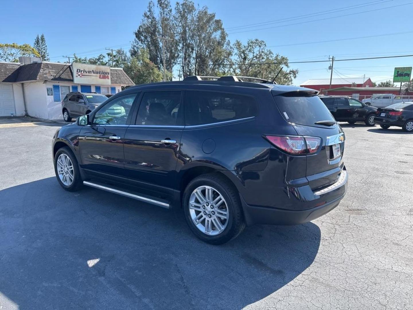 2015 BLUE CHEVROLET TRAVERSE LT (1GNKRGKD0FJ) with an 3.6L engine, Automatic transmission, located at 2929 9th St. West, Bradenton, 34205, (941) 242-2810, 27.473591, -82.570679 - Thanks for inquring into DriveNation USA! All vehicles listed can be viewed at www.drivenationusa.com for vehicle history reports and additonal info. We cannot quote any terms such as down payments or monthly payments without an application. You can apply directly at www.drivenationusa.com or by con - Photo#5