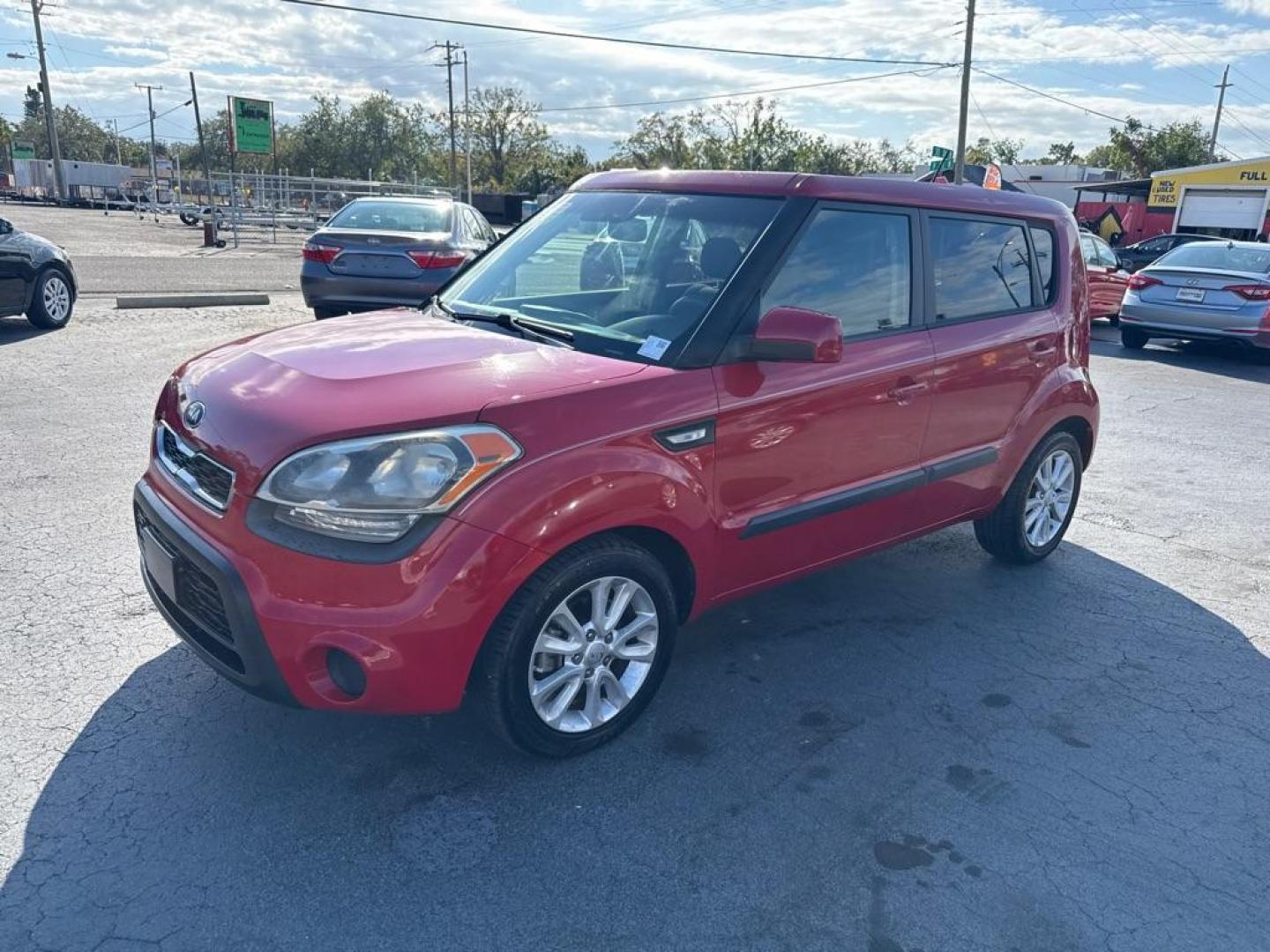 2013 RED KIA SOUL + (KNDJT2A52D7) with an 1.6L engine, Automatic transmission, located at 2929 9th St. West, Bradenton, 34205, (941) 242-2810, 27.473591, -82.570679 - Thanks for inquring into DriveNation USA! All vehicles listed can be viewed at www.drivenationusa.com for vehicle history reports and additonal info. We cannot quote any terms such as down payments or monthly payments without an application. You can apply directly at www.drivenationusa.com or by con - Photo#3