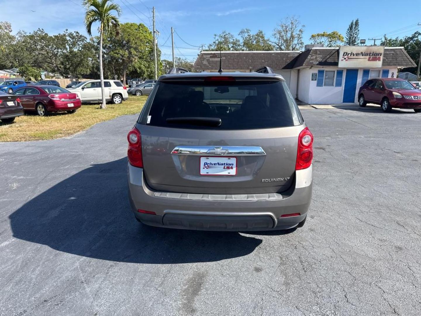 2012 GRAY CHEVROLET EQUINOX LT (2GNALDEK9C6) with an 2.4L engine, Automatic transmission, located at 2929 9th St. West, Bradenton, 34205, (941) 242-2810, 27.473591, -82.570679 - Thanks for inquring into DriveNation USA! All vehicles listed can be viewed at www.drivenationusa.com for vehicle history reports and additonal info. We cannot quote any terms such as down payments or monthly payments without an application. You can apply directly at www.drivenationusa.com or by con - Photo#6