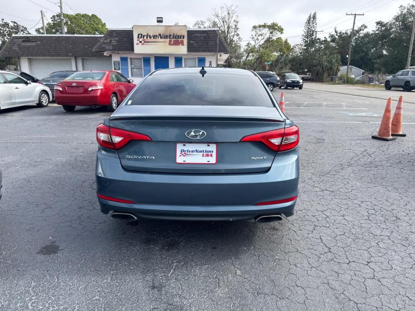 2015 BLUE HYUNDAI SONATA SPORT (5NPE34AF9FH) with an 2.4L engine, Automatic transmission, located at 2929 9th St. West, Bradenton, 34205, (941) 242-2810, 27.473591, -82.570679 - Thanks for inquring into DriveNation USA! All vehicles listed can be viewed at www.drivenationusa.com for vehicle history reports and additonal info. We cannot quote any terms such as down payments or monthly payments without an application. You can apply directly at www.drivenationusa.com or by con - Photo#6