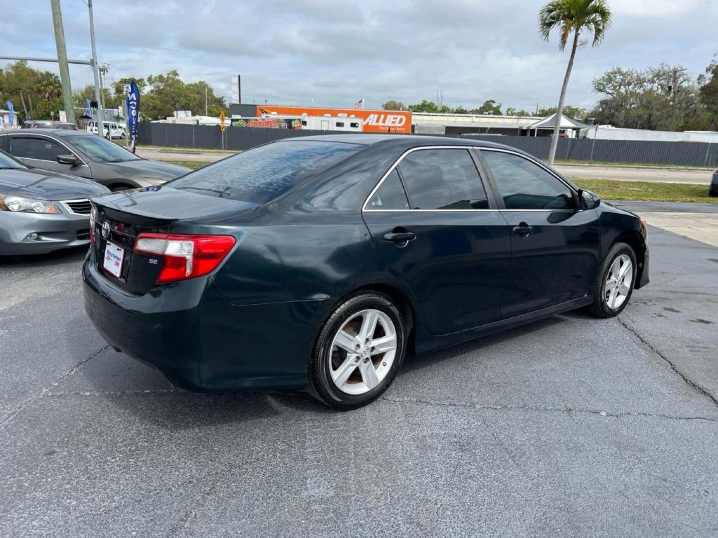 2012 BLACK TOYOTA CAMRY SE (4T1BF1FK2CU) with an 2.5L engine, Automatic transmission, located at 2929 9th St. West, Bradenton, 34205, (941) 242-2810, 27.473591, -82.570679 - Thanks for inquring into DriveNation USA! All vehicles listed can be viewed at www.drivenationusa.com for vehicle history reports and additonal info. We cannot quote any terms such as down payments or monthly payments without an application. You can apply directly at www.drivenationusa.com or by con - Photo#7