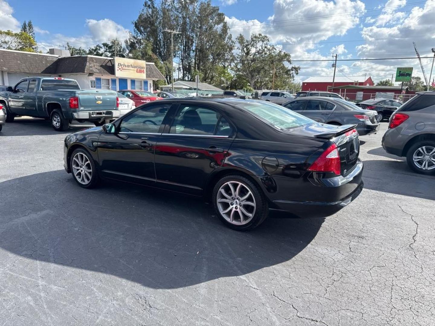 2012 BLACK FORD FUSION SEL (3FAHP0JA5CR) with an 2.5L engine, Automatic transmission, located at 2929 9th St. West, Bradenton, 34205, (941) 242-2810, 27.473591, -82.570679 - Thanks for inquring into DriveNation USA! All vehicles listed can be viewed at www.drivenationusa.com for vehicle history reports and additonal info. We cannot quote any terms such as down payments or monthly payments without an application. You can apply directly at www.drivenationusa.com or by con - Photo#5