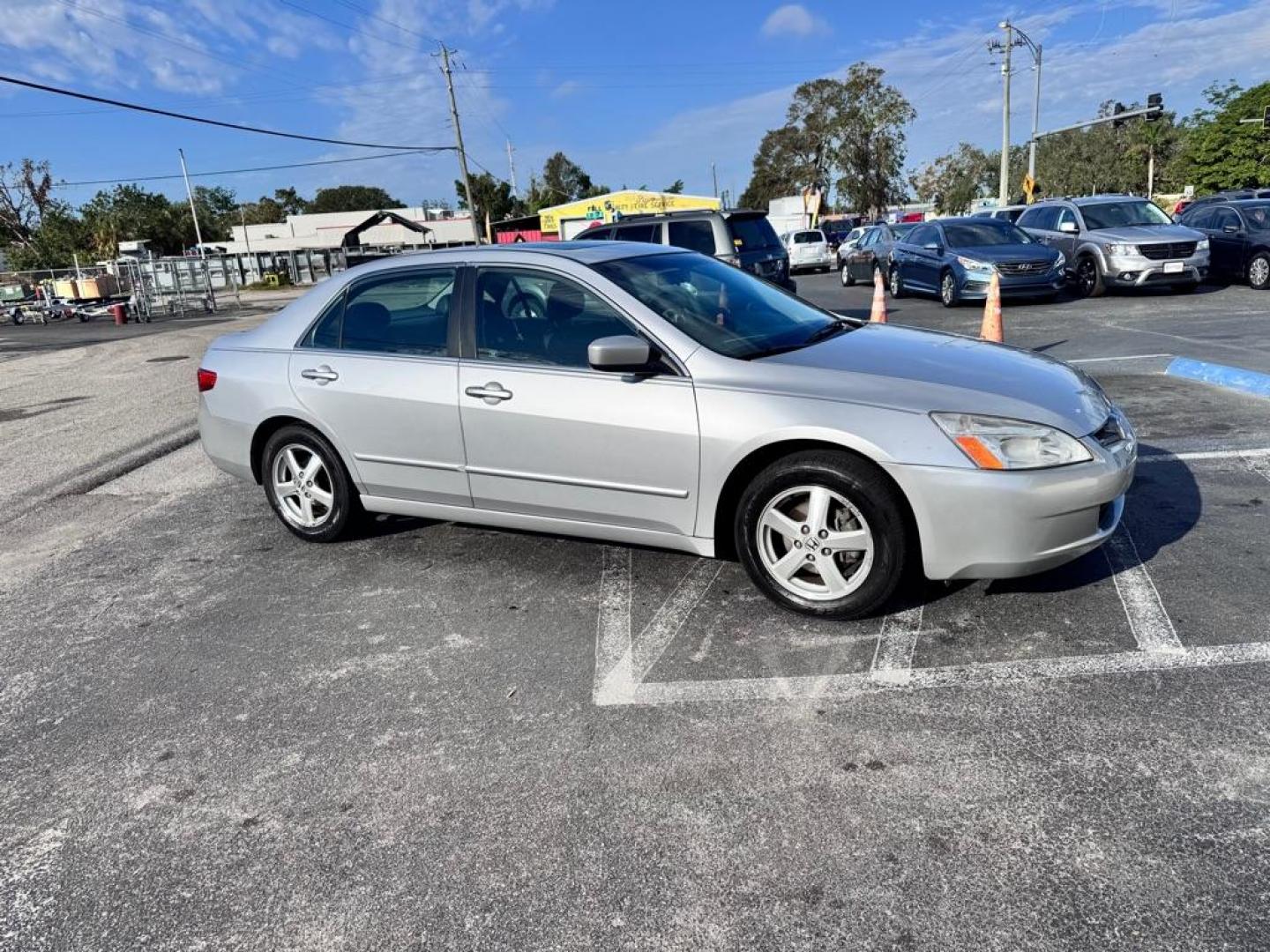 2005 SILVER HONDA ACCORD EX (1HGCM56835A) with an 2.4L engine, Automatic transmission, located at 2929 9th St. West, Bradenton, 34205, (941) 242-2810, 27.473591, -82.570679 - Thanks for inquring into DriveNation USA! All vehicles listed can be viewed at www.drivenationusa.com for vehicle history reports and additonal info. We cannot quote any terms such as down payments or monthly payments without an application. You can apply directly at www.drivenationusa.com or by con - Photo#1