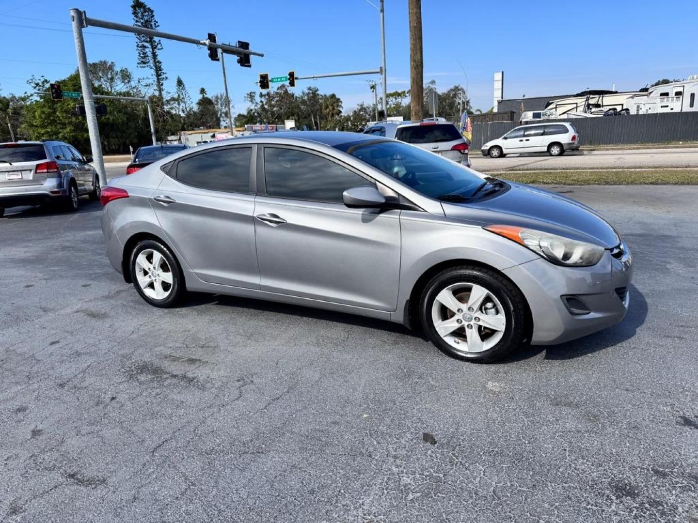 2013 GRAY HYUNDAI ELANTRA GLS (KMHDH4AE1DU) with an 1.8L engine, Automatic transmission, located at 2929 9th St. West, Bradenton, 34205, (941) 242-2810, 27.473591, -82.570679 - Thanks for inquring into DriveNation USA! All vehicles listed can be viewed at www.drivenationusa.com for vehicle history reports and additonal info. We cannot quote any terms such as down payments or monthly payments without an application. You can apply directly at www.drivenationusa.com or by con - Photo#0