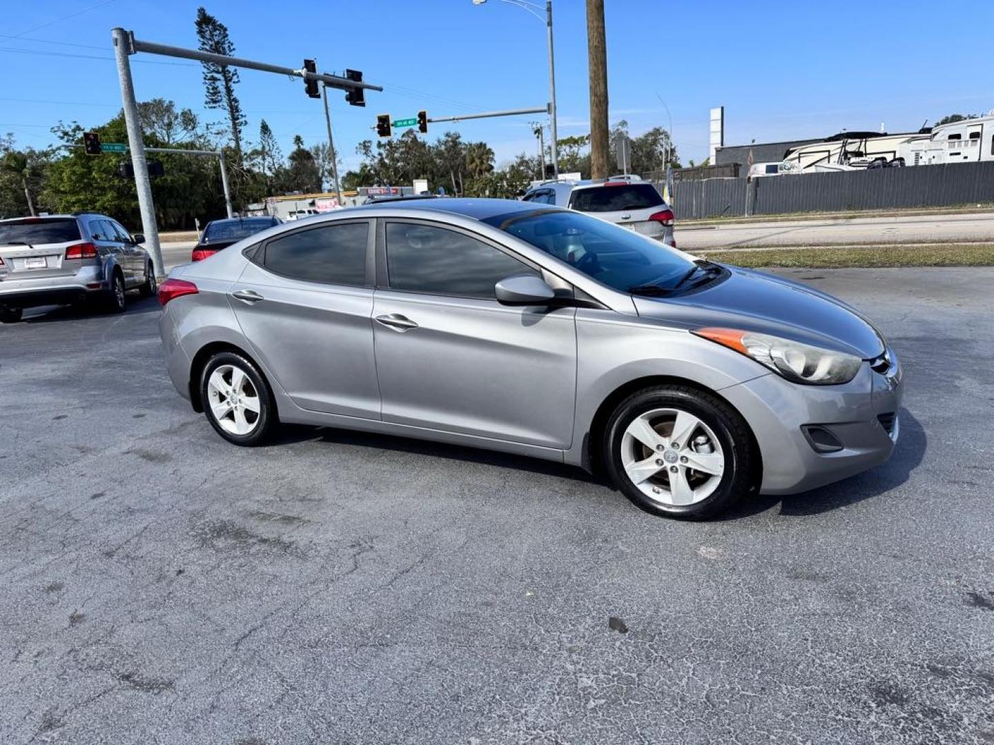 2013 GRAY HYUNDAI ELANTRA GLS (KMHDH4AE1DU) with an 1.8L engine, Automatic transmission, located at 2929 9th St. West, Bradenton, 34205, (941) 242-2810, 27.473591, -82.570679 - Thanks for inquring into DriveNation USA! All vehicles listed can be viewed at www.drivenationusa.com for vehicle history reports and additonal info. We cannot quote any terms such as down payments or monthly payments without an application. You can apply directly at www.drivenationusa.com or by con - Photo#2