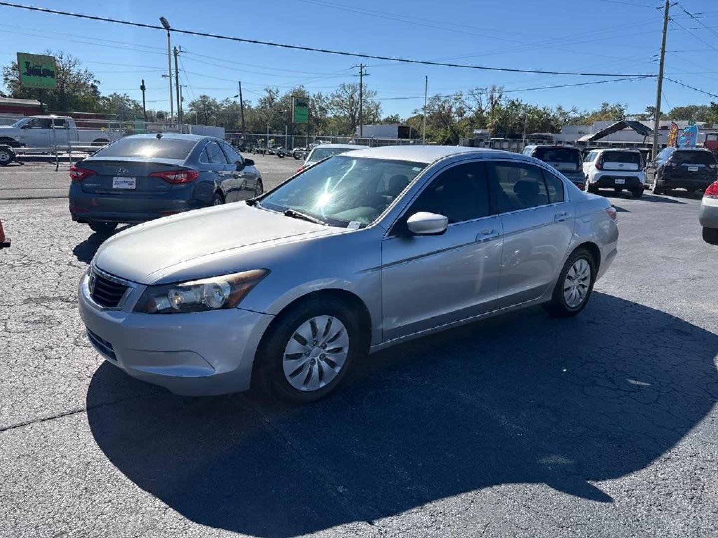 2010 SILVER HONDA ACCORD LX (1HGCP2F35AA) with an 2.4L engine, Automatic transmission, located at 2929 9th St. West, Bradenton, 34205, (941) 242-2810, 27.473591, -82.570679 - Photo#4