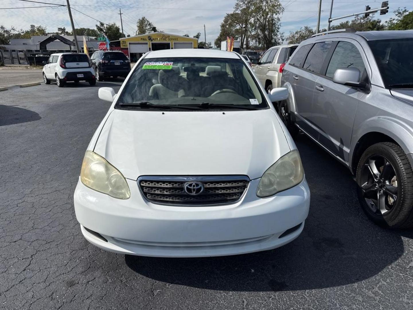 2006 WHITE TOYOTA COROLLA CE (1NXBR32E26Z) with an 1.8L engine, Automatic transmission, located at 2929 9th St. West, Bradenton, 34205, (941) 242-2810, 27.473591, -82.570679 - Photo#3