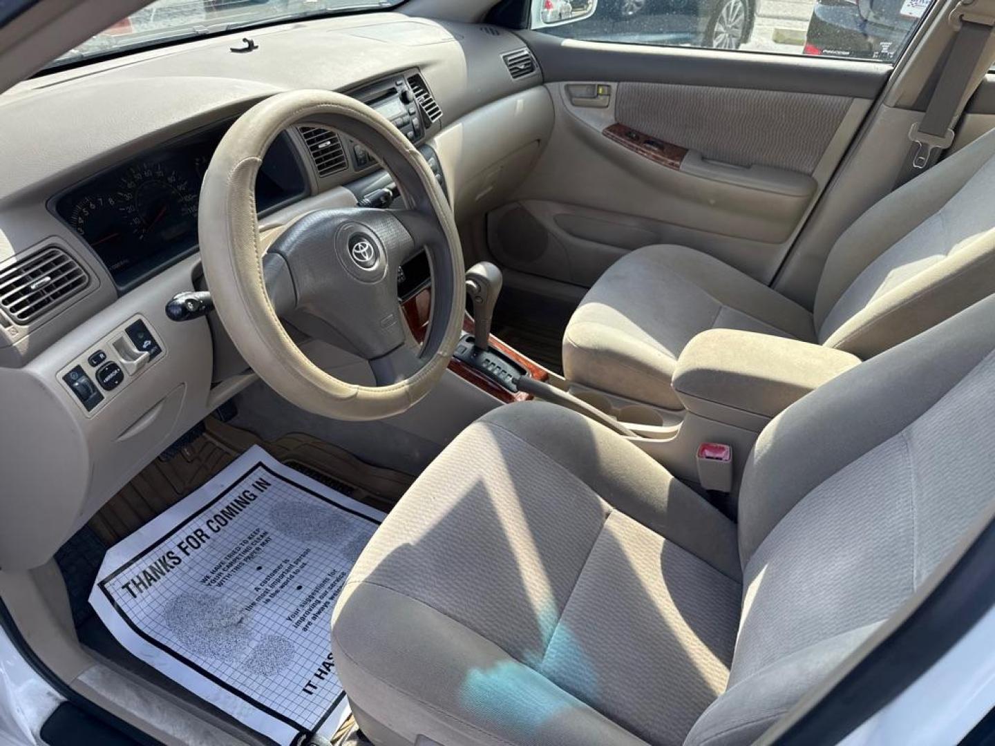 2006 WHITE TOYOTA COROLLA CE (1NXBR32E26Z) with an 1.8L engine, Automatic transmission, located at 2929 9th St. West, Bradenton, 34205, (941) 242-2810, 27.473591, -82.570679 - Photo#7