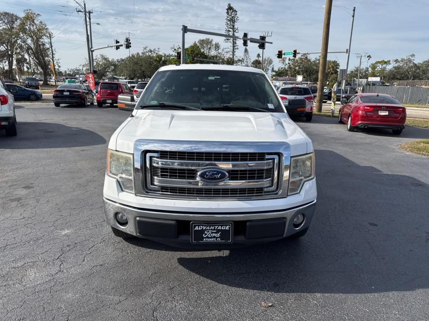 2013 WHITE FORD F150 SUPER CAB (1FTFX1CF2DF) with an 5.0L engine, Automatic transmission - Thanks for inquring into DriveNation USA! All vehicles listed can be viewed at www.drivenationusa.com for vehicle history reports and additonal info. We cannot quote any terms such as down payments or monthly payments without an application. You can apply directly at www.drivenationusa.com or by con - Photo#2