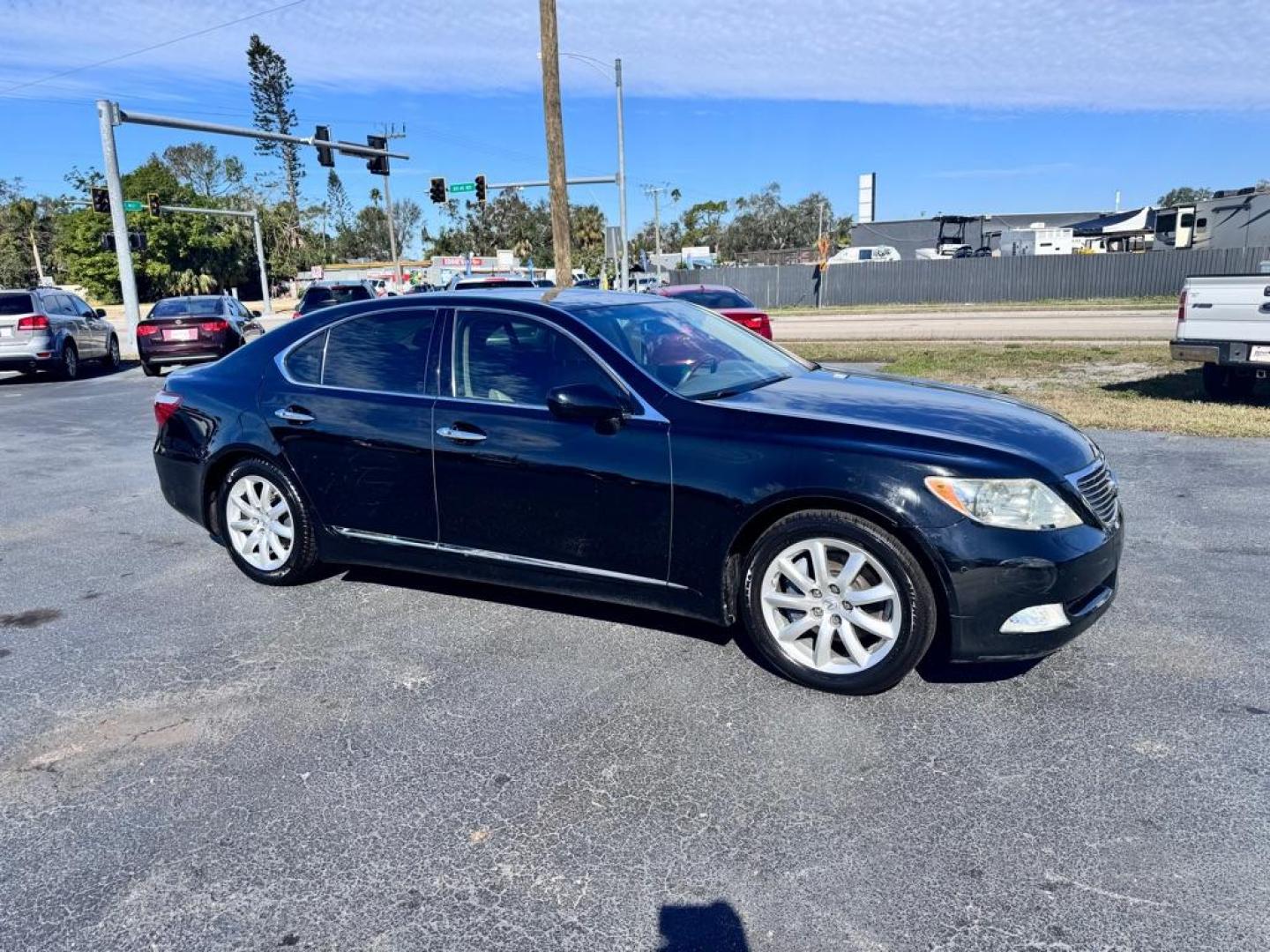 2008 BLACK LEXUS LS 460 (JTHBL46F185) with an 4.6L engine, Automatic transmission, located at 2929 9th St. West, Bradenton, 34205, (941) 242-2810, 27.473591, -82.570679 - Photo#0