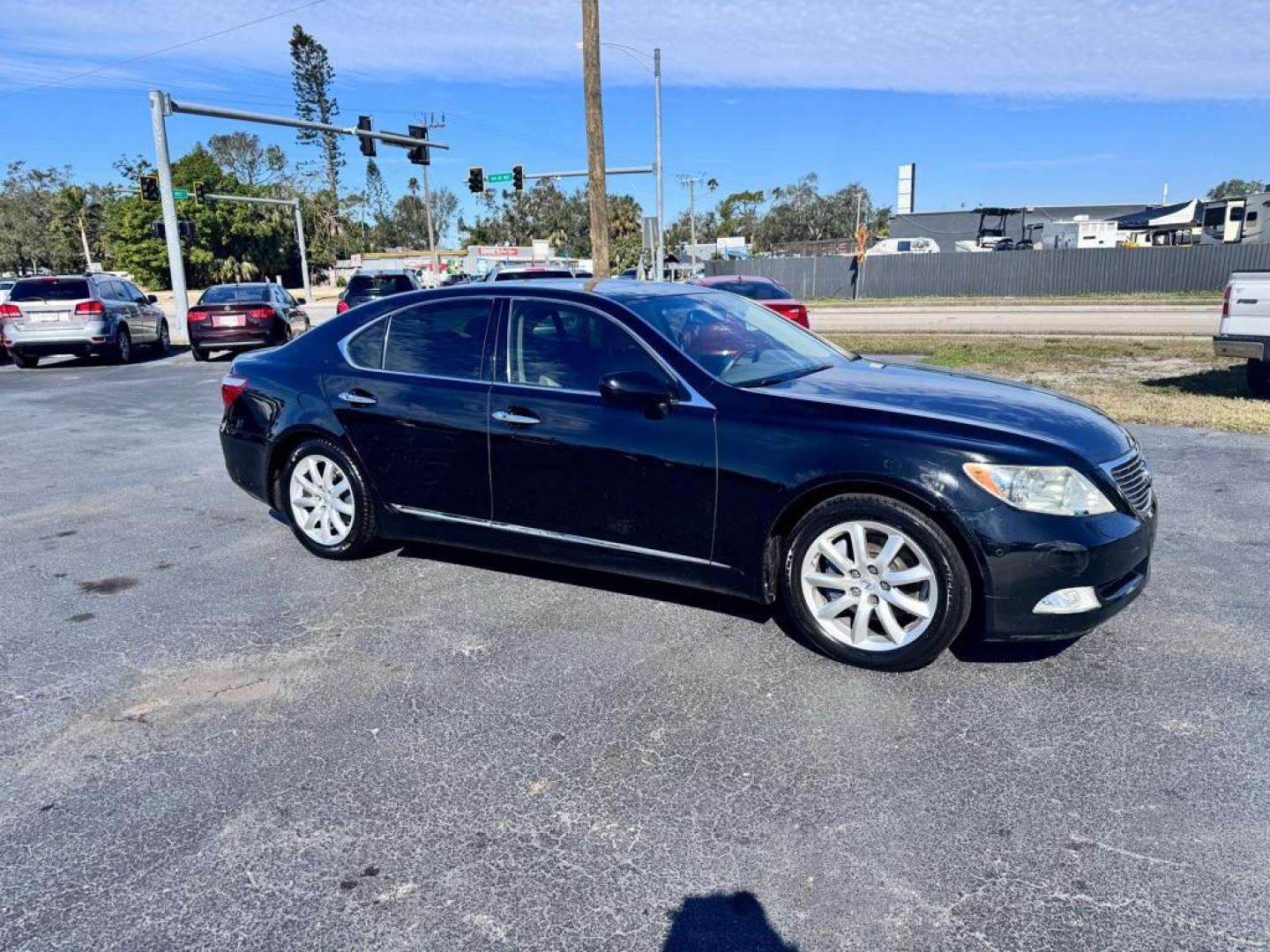 2008 BLACK LEXUS LS 460 (JTHBL46F185) with an 4.6L engine, Automatic transmission, located at 2929 9th St. West, Bradenton, 34205, (941) 242-2810, 27.473591, -82.570679 - Photo#1