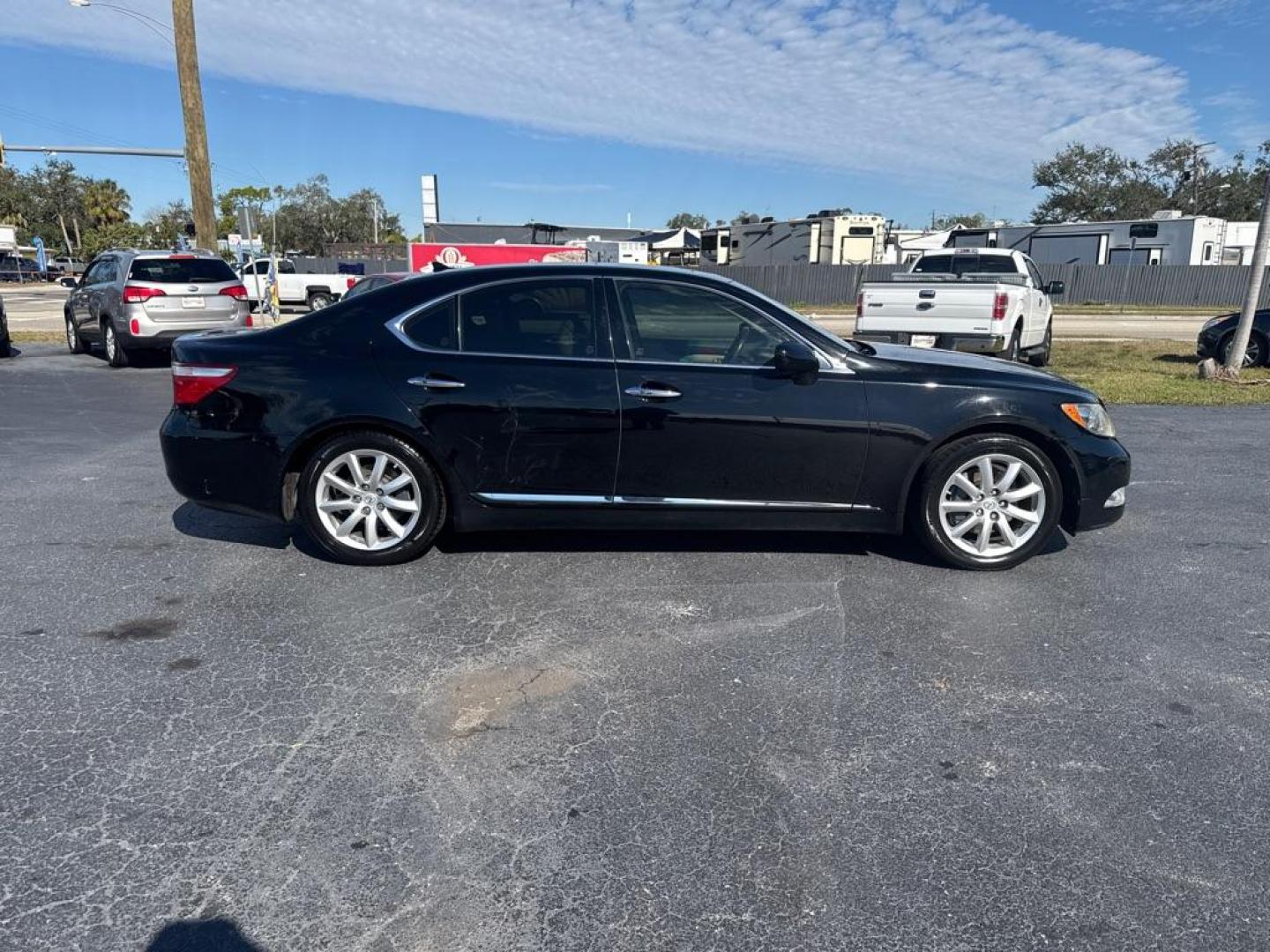 2008 BLACK LEXUS LS 460 (JTHBL46F185) with an 4.6L engine, Automatic transmission, located at 2929 9th St. West, Bradenton, 34205, (941) 242-2810, 27.473591, -82.570679 - Photo#9