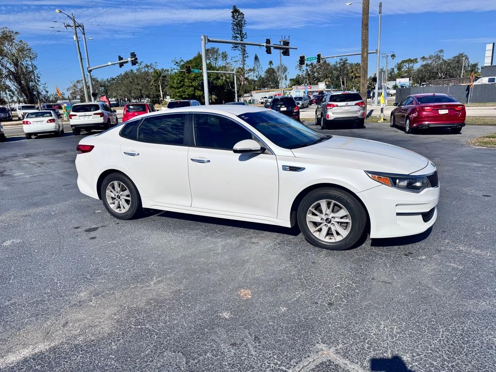 photo of 2016 KIA OPTIMA LX