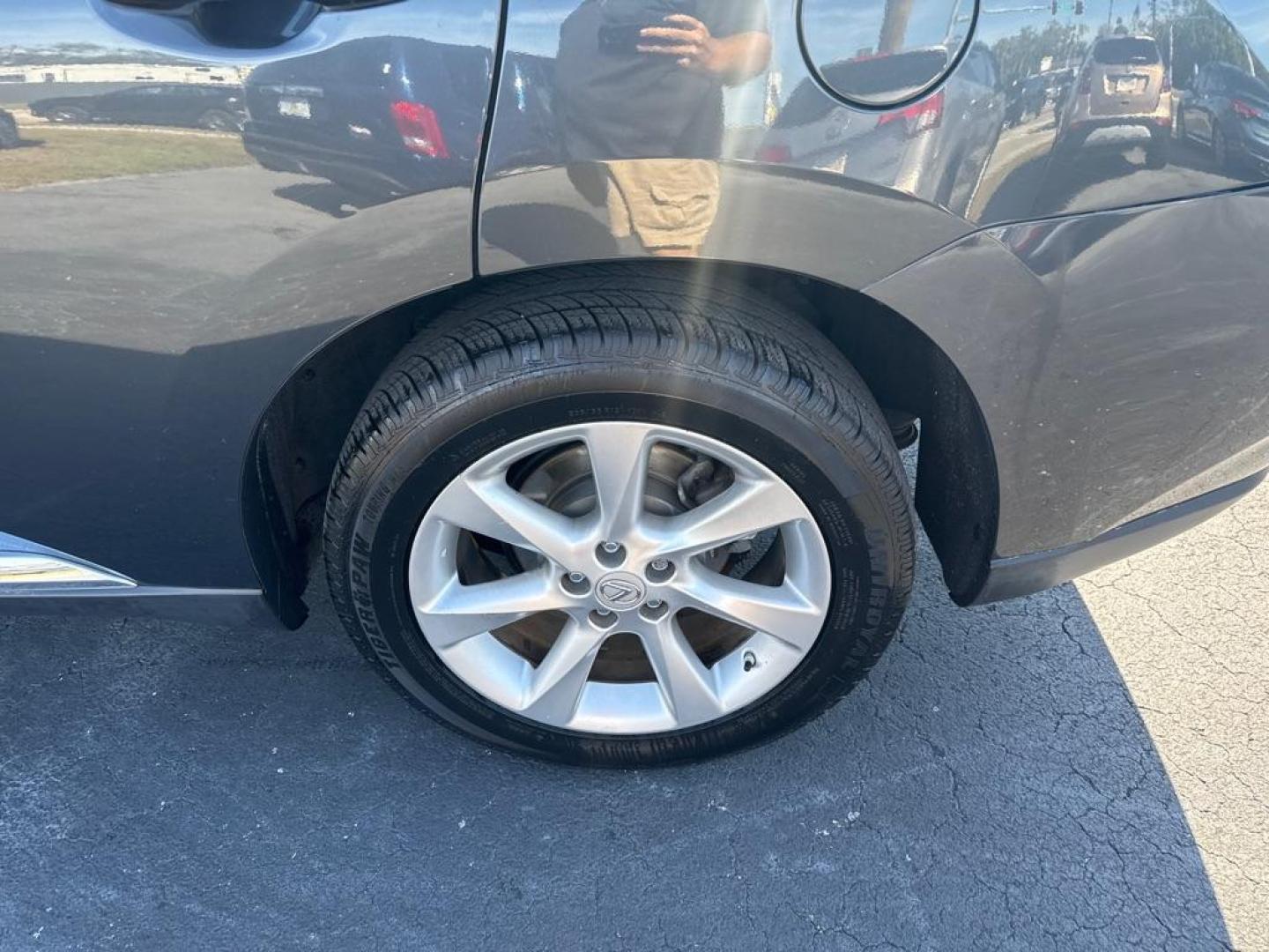 2010 BLACK LEXUS RX 350 (JTJZK1BAXA2) with an 3.5L engine, Automatic transmission, located at 2929 9th St. West, Bradenton, 34205, (941) 242-2810, 27.473591, -82.570679 - Photo#9