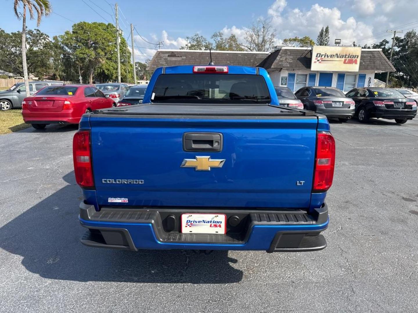 2018 BLUE CHEVROLET COLORADO LT (1GCGSCEA7J1) with an 2.5L engine, Automatic transmission, located at 2929 9th St. West, Bradenton, 34205, (941) 242-2810, 27.473591, -82.570679 - Photo#6