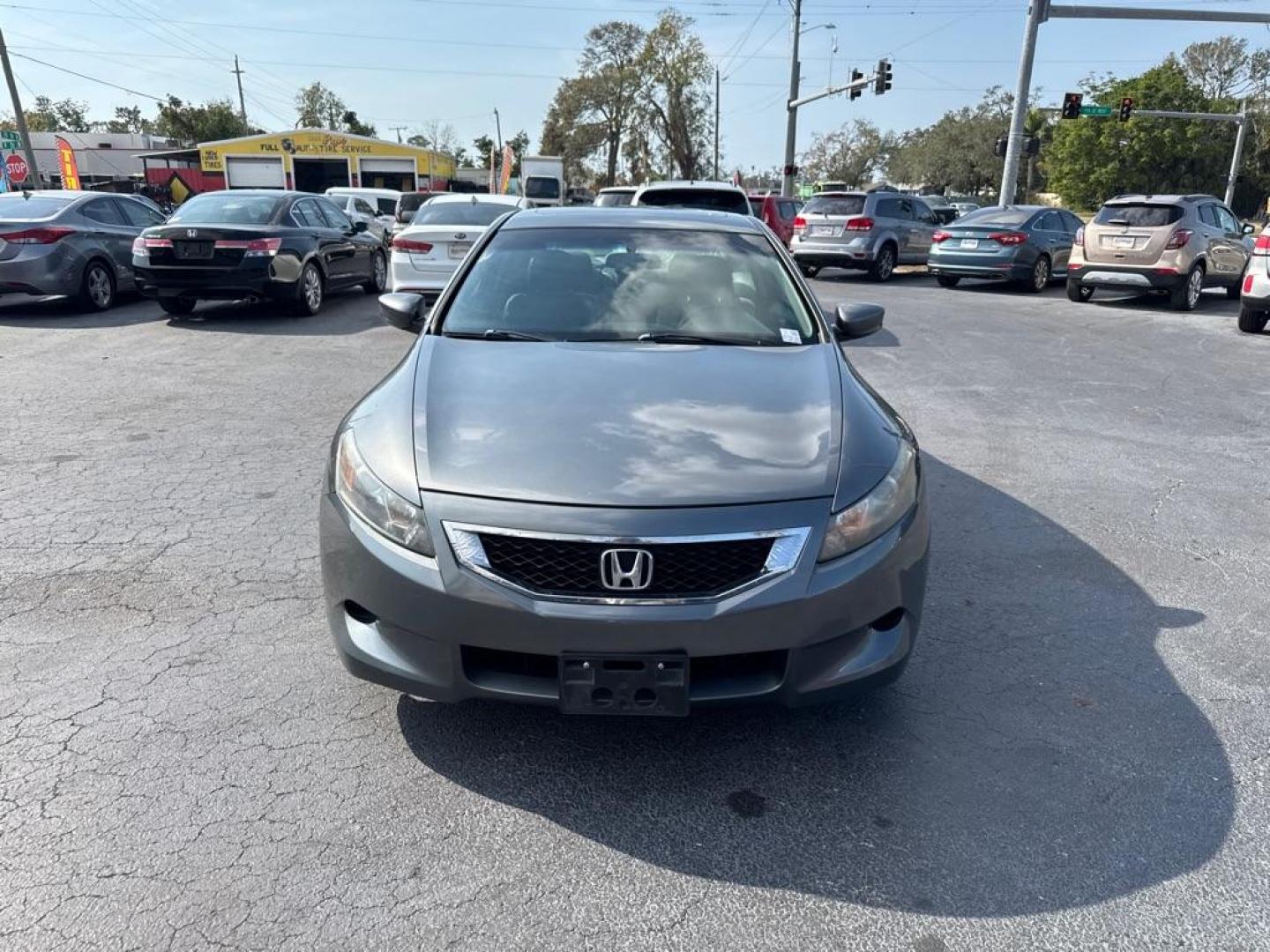 2009 GRAY HONDA ACCORD EXL (1HGCS128X9A) with an 2.4L engine, Automatic transmission, located at 2929 9th St. West, Bradenton, 34205, (941) 242-2810, 27.473591, -82.570679 - Thanks for inquring into DriveNation USA! All vehicles listed can be viewed at www.drivenationusa.com for vehicle history reports and additonal info. We cannot quote any terms such as down payments or monthly payments without an application. You can apply directly at www.drivenationusa.com or by con - Photo#2