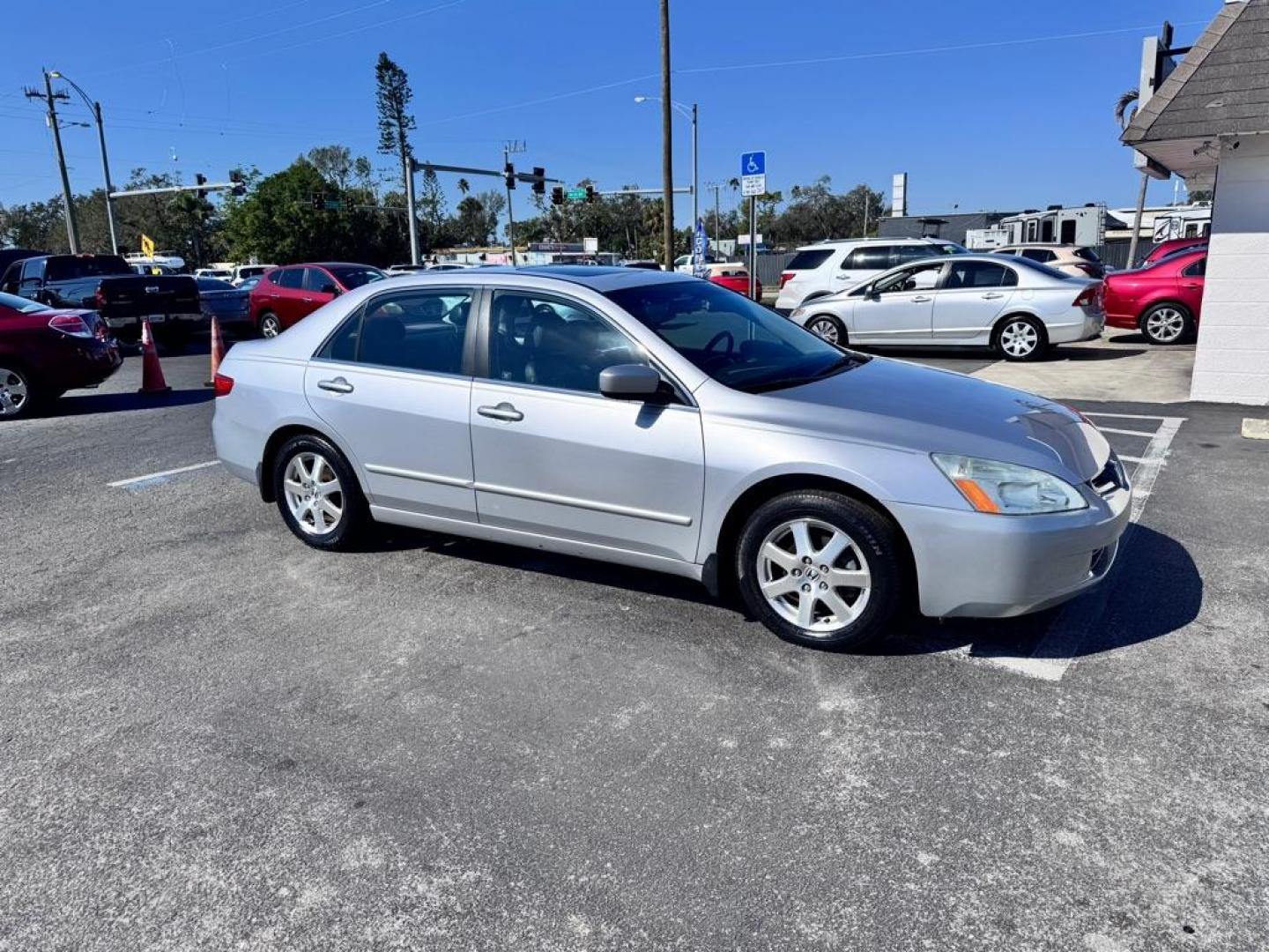 2005 SILVER HONDA ACCORD EX (1HGCM66805A) with an 3.0L engine, Automatic transmission, located at 2929 9th St. West, Bradenton, 34205, (941) 242-2810, 27.473591, -82.570679 - Thanks for inquring into DriveNation USA! All vehicles listed can be viewed at www.drivenationusa.com for vehicle history reports and additonal info. We cannot quote any terms such as down payments or monthly payments without an application. You can apply directly at www.drivenationusa.com or by con - Photo#1