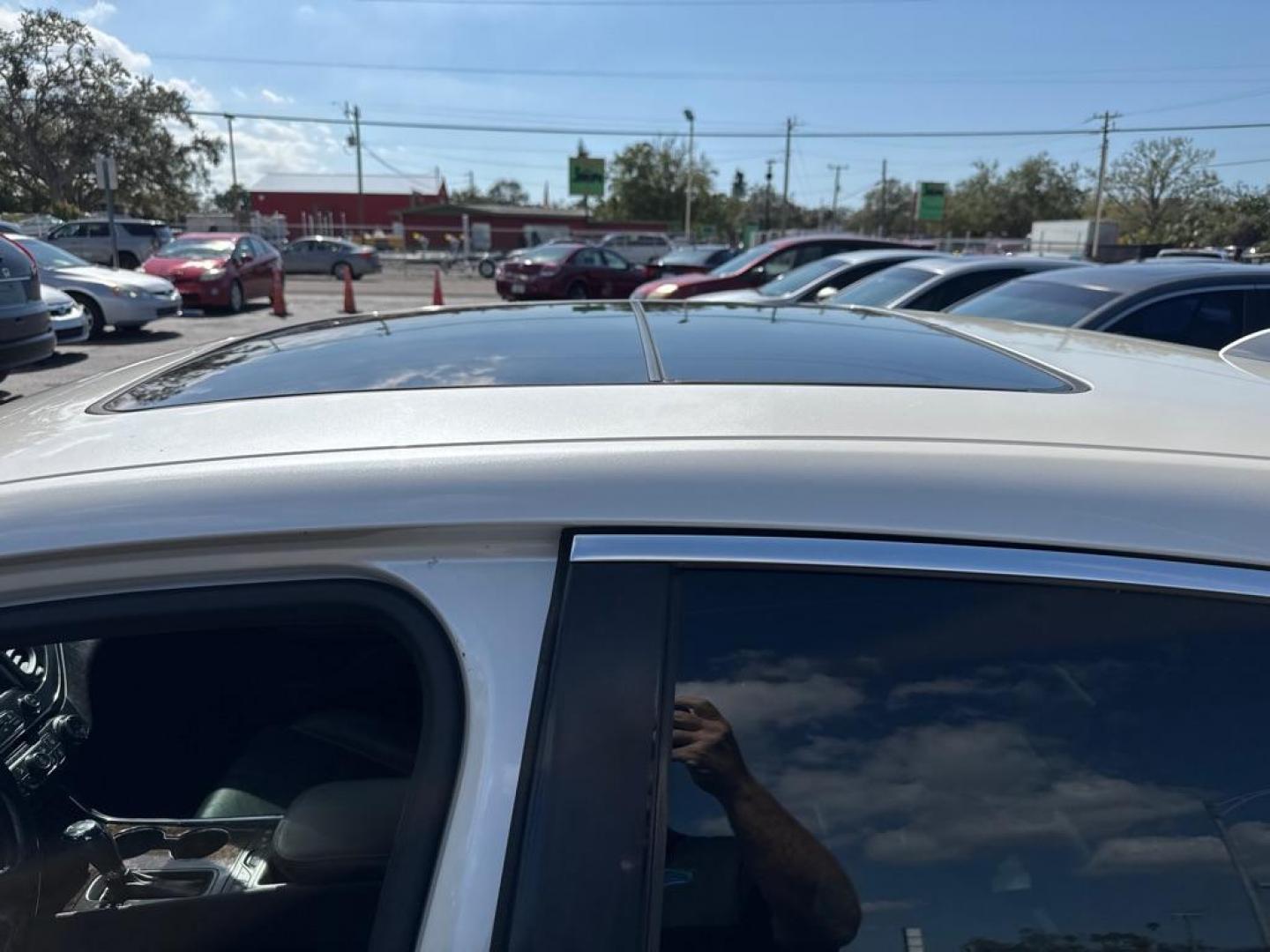 2014 WHITE CHEVROLET IMPALA LTZ (1G1155S36EU) with an 3.6L engine, Automatic transmission, located at 2929 9th St. West, Bradenton, 34205, (941) 242-2810, 27.473591, -82.570679 - Thanks for inquring into DriveNation USA! All vehicles listed can be viewed at www.drivenationusa.com for vehicle history reports and additonal info. We cannot quote any terms such as down payments or monthly payments without an application. You can apply directly at www.drivenationusa.com or by con - Photo#10