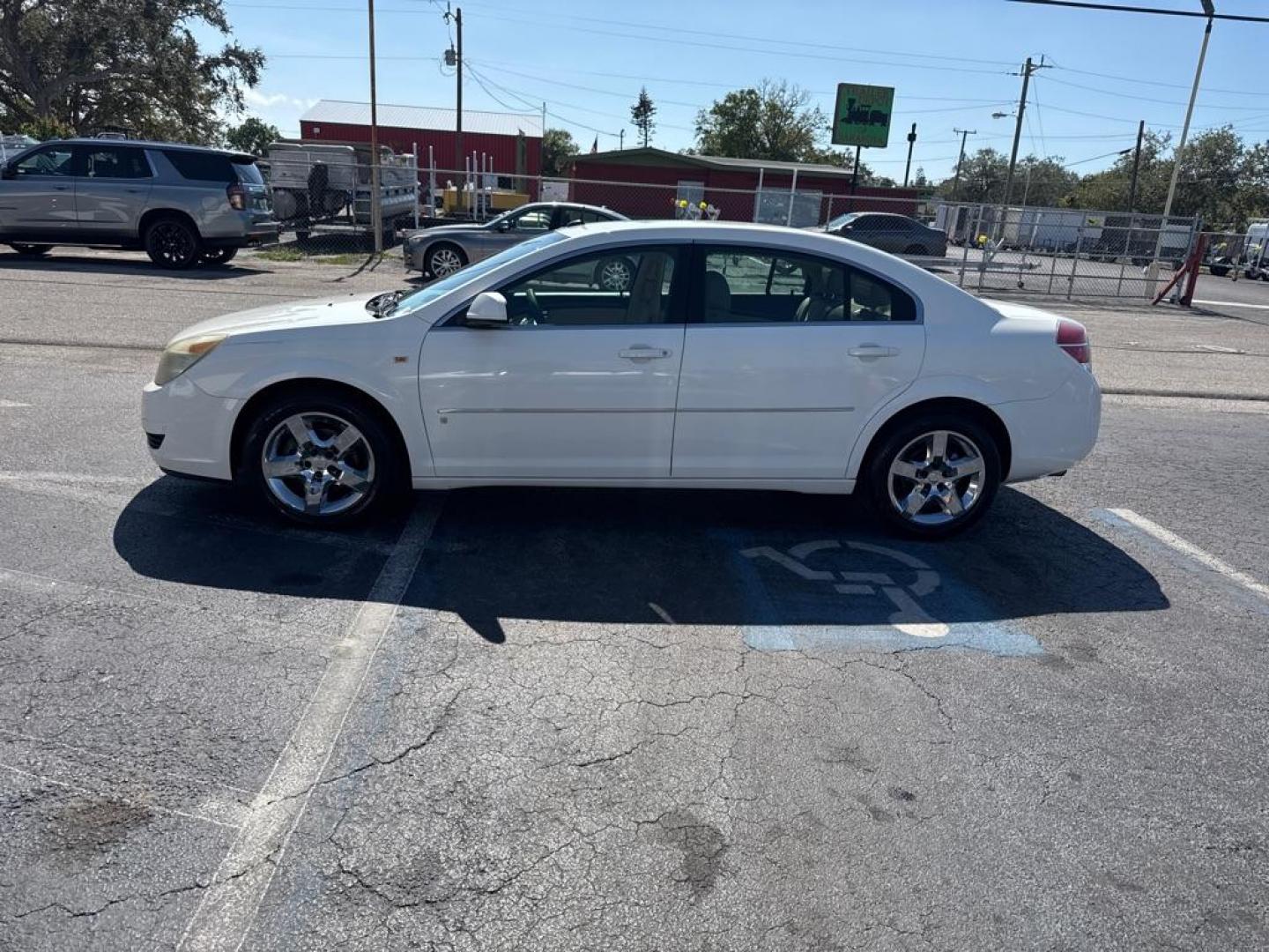 2007 WHITE SATURN AURA XE (1G8ZS57N27F) with an 3.5L engine, Automatic transmission, located at 2929 9th St. West, Bradenton, 34205, (941) 242-2810, 27.473591, -82.570679 - Thanks for inquring into DriveNation USA! All vehicles listed can be viewed at www.drivenationusa.com for vehicle history reports and additonal info. We cannot quote any terms such as down payments or monthly payments without an application. You can apply directly at www.drivenationusa.com or by con - Photo#5