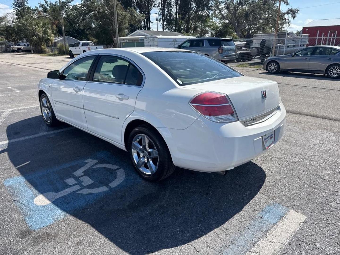 2007 WHITE SATURN AURA XE (1G8ZS57N27F) with an 3.5L engine, Automatic transmission, located at 2929 9th St. West, Bradenton, 34205, (941) 242-2810, 27.473591, -82.570679 - Thanks for inquring into DriveNation USA! All vehicles listed can be viewed at www.drivenationusa.com for vehicle history reports and additonal info. We cannot quote any terms such as down payments or monthly payments without an application. You can apply directly at www.drivenationusa.com or by con - Photo#6