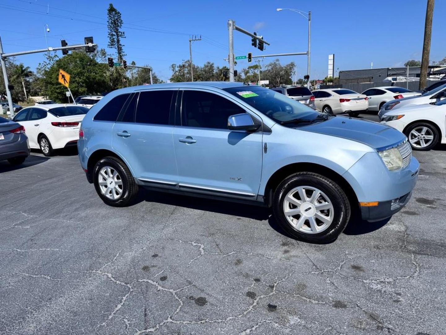 2008 BLUE LINCOLN MKX (2LMDU68C58B) with an 3.5L engine, Automatic transmission, located at 2929 9th St. West, Bradenton, 34205, (941) 242-2810, 27.473591, -82.570679 - Thanks for inquring into DriveNation USA! All vehicles listed can be viewed at www.drivenationusa.com for vehicle history reports and additonal info. We cannot quote any terms such as down payments or monthly payments without an application. You can apply directly at www.drivenationusa.com or by con - Photo#1