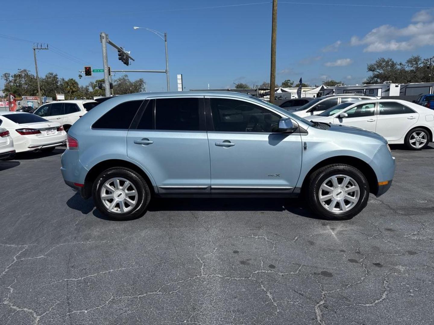 2008 BLUE LINCOLN MKX (2LMDU68C58B) with an 3.5L engine, Automatic transmission, located at 2929 9th St. West, Bradenton, 34205, (941) 242-2810, 27.473591, -82.570679 - Thanks for inquring into DriveNation USA! All vehicles listed can be viewed at www.drivenationusa.com for vehicle history reports and additonal info. We cannot quote any terms such as down payments or monthly payments without an application. You can apply directly at www.drivenationusa.com or by con - Photo#8