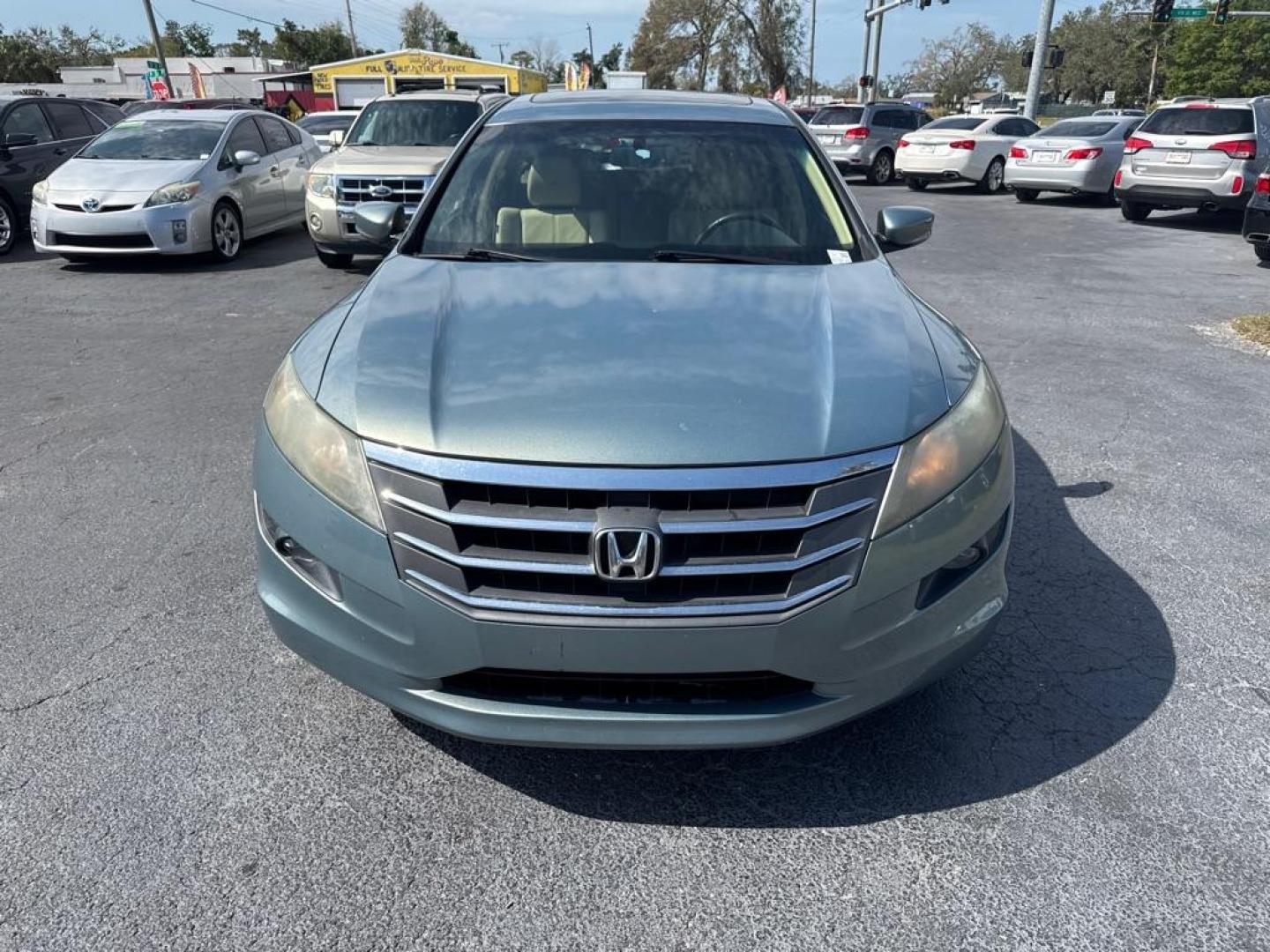 2010 GREEN HONDA ACCORD CROSSTOU EXL (5J6TF1H56AL) with an 3.5L engine, Automatic transmission, located at 2929 9th St. West, Bradenton, 34205, (941) 242-2810, 27.473591, -82.570679 - Thanks for inquring into DriveNation USA! All vehicles listed can be viewed at www.drivenationusa.com for vehicle history reports and additonal info. We cannot quote any terms such as down payments or monthly payments without an application. You can apply directly at www.drivenationusa.com or by con - Photo#2