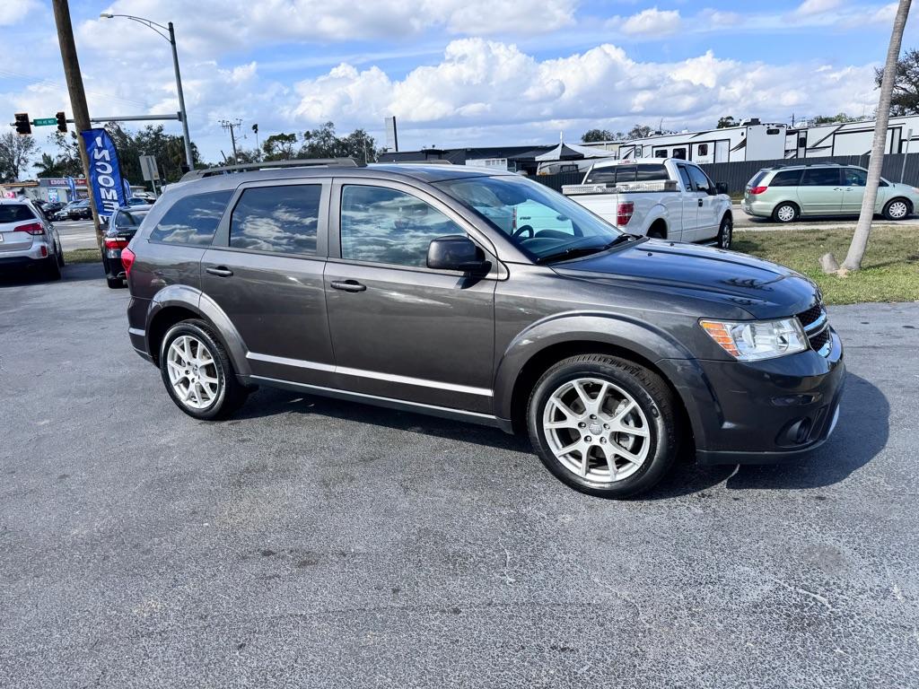 photo of 2016 DODGE JOURNEY SXT