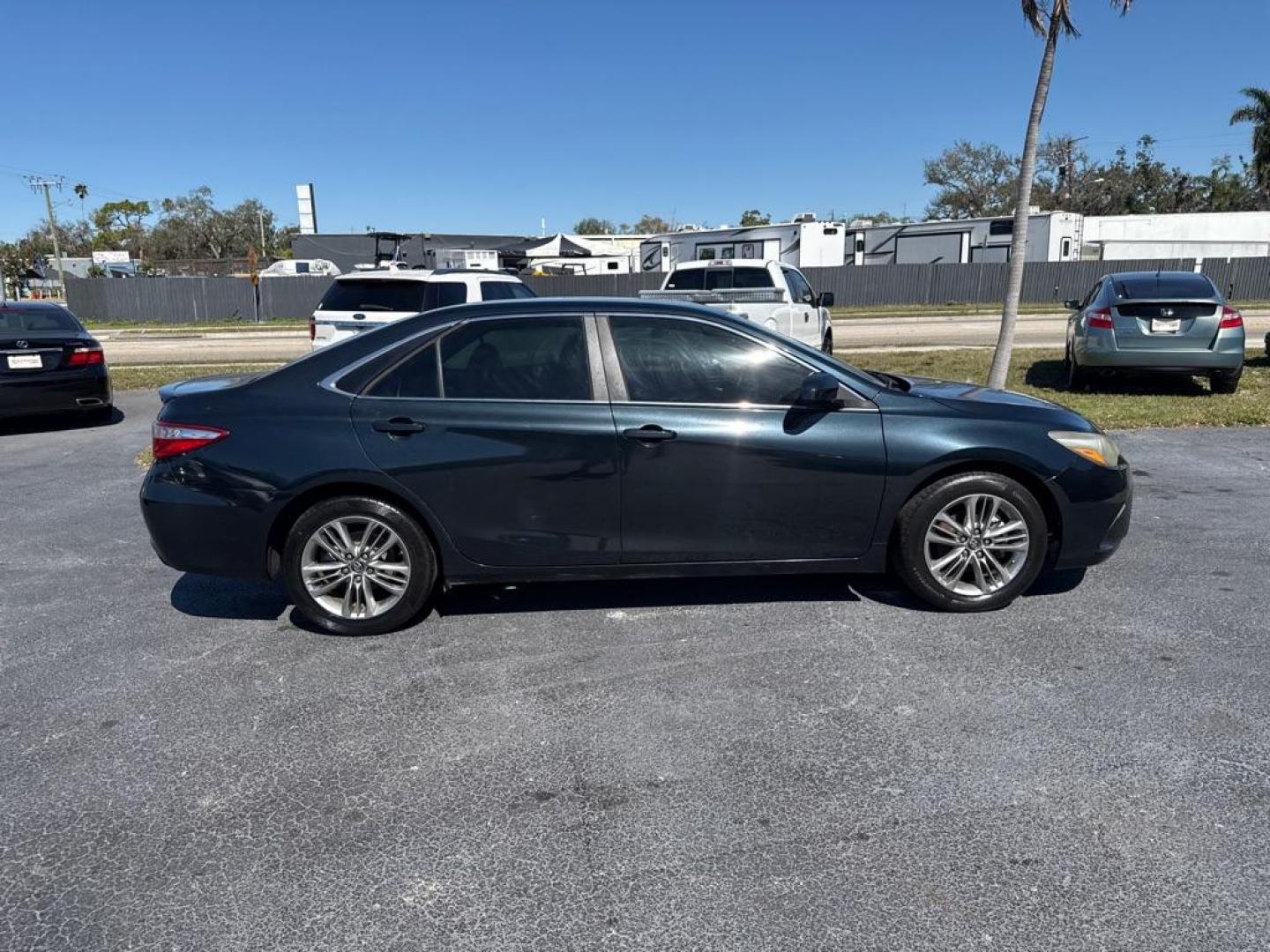 2016 BLUE TOYOTA CAMRY LE (4T1BF1FK6GU) with an 2.5L engine, Automatic transmission, located at 2929 9th St. West, Bradenton, 34205, (941) 242-2810, 27.473591, -82.570679 - Thanks for inquring into DriveNation USA! All vehicles listed can be viewed at www.drivenationusa.com for vehicle history reports and additonal info. We cannot quote any terms such as down payments or monthly payments without an application. You can apply directly at www.drivenationusa.com or by con - Photo#9