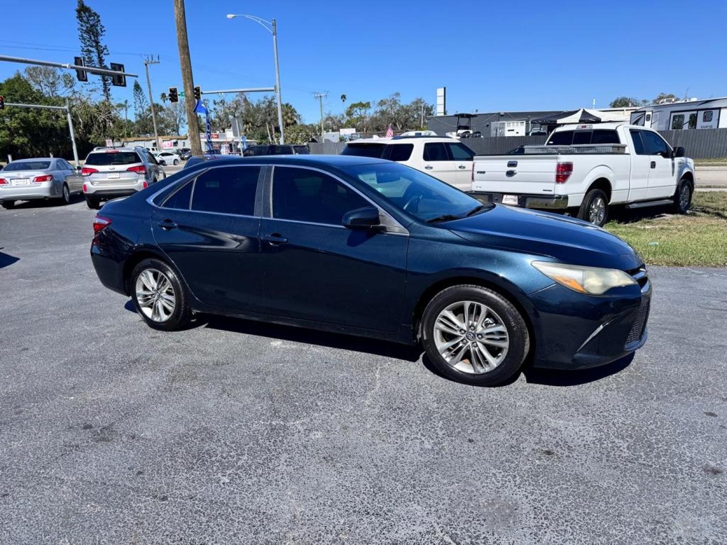 2016 BLUE TOYOTA CAMRY LE (4T1BF1FK6GU) with an 2.5L engine, Automatic transmission, located at 2929 9th St. West, Bradenton, 34205, (941) 242-2810, 27.473591, -82.570679 - Thanks for inquring into DriveNation USA! All vehicles listed can be viewed at www.drivenationusa.com for vehicle history reports and additonal info. We cannot quote any terms such as down payments or monthly payments without an application. You can apply directly at www.drivenationusa.com or by con - Photo#1